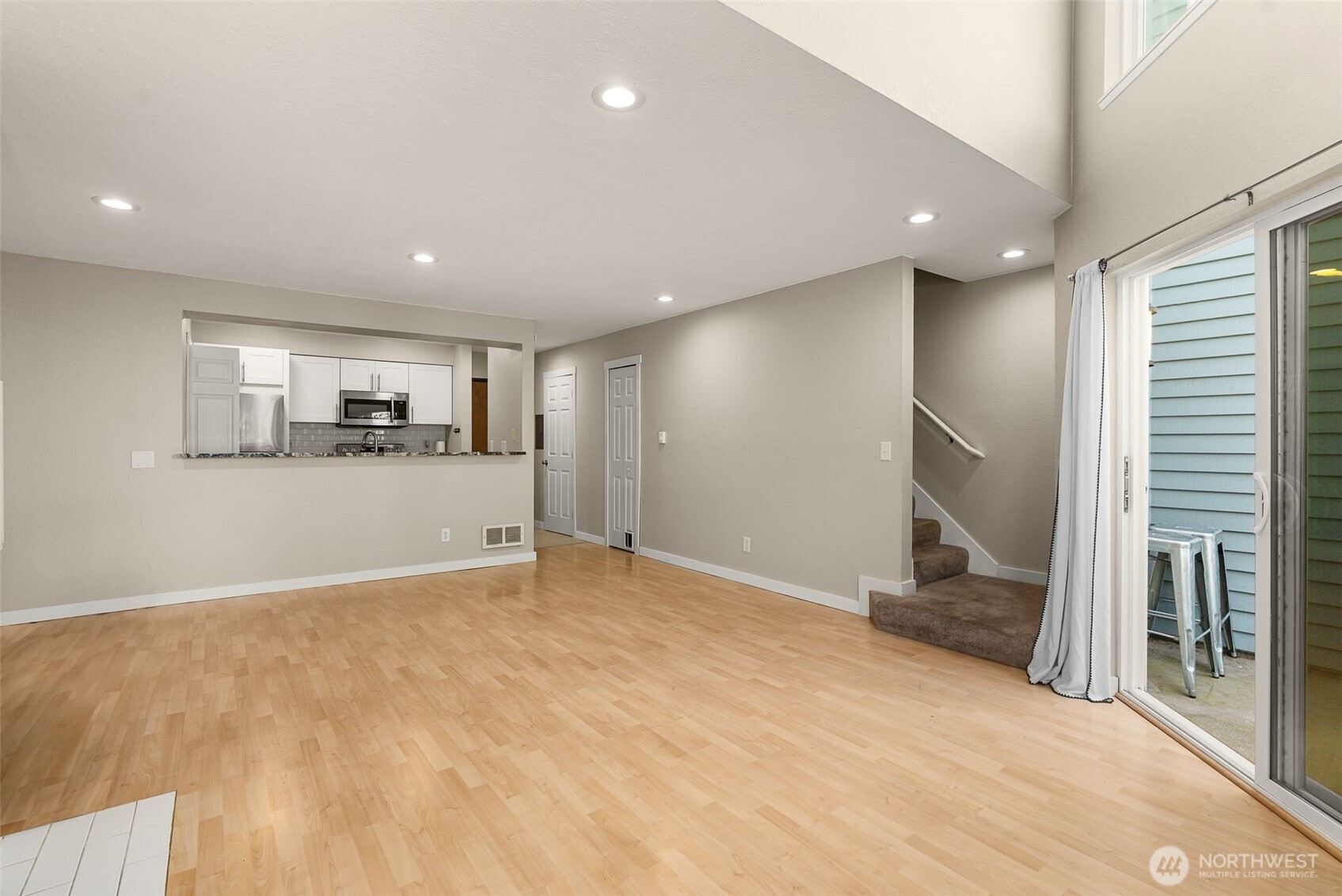21937 7th Avenue S Unit: 213