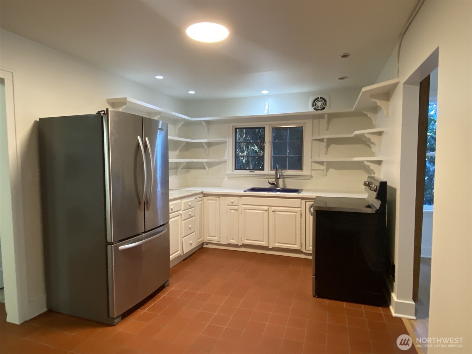 2611 3rd Avenue W