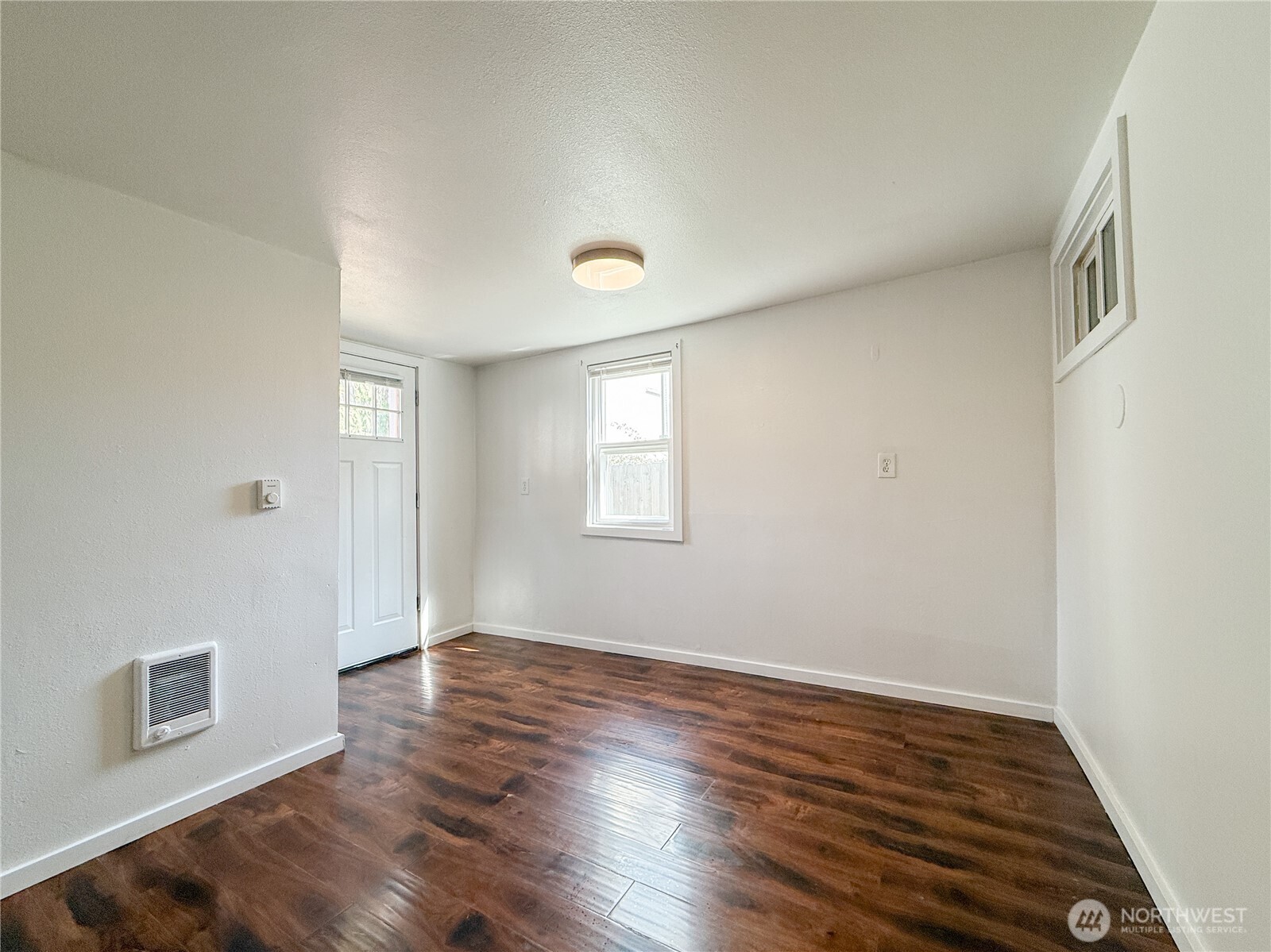 11806 Glendale Way S Unit: AB&C