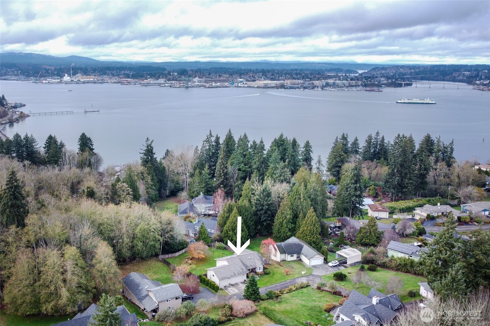 1341 Salt Point Place E