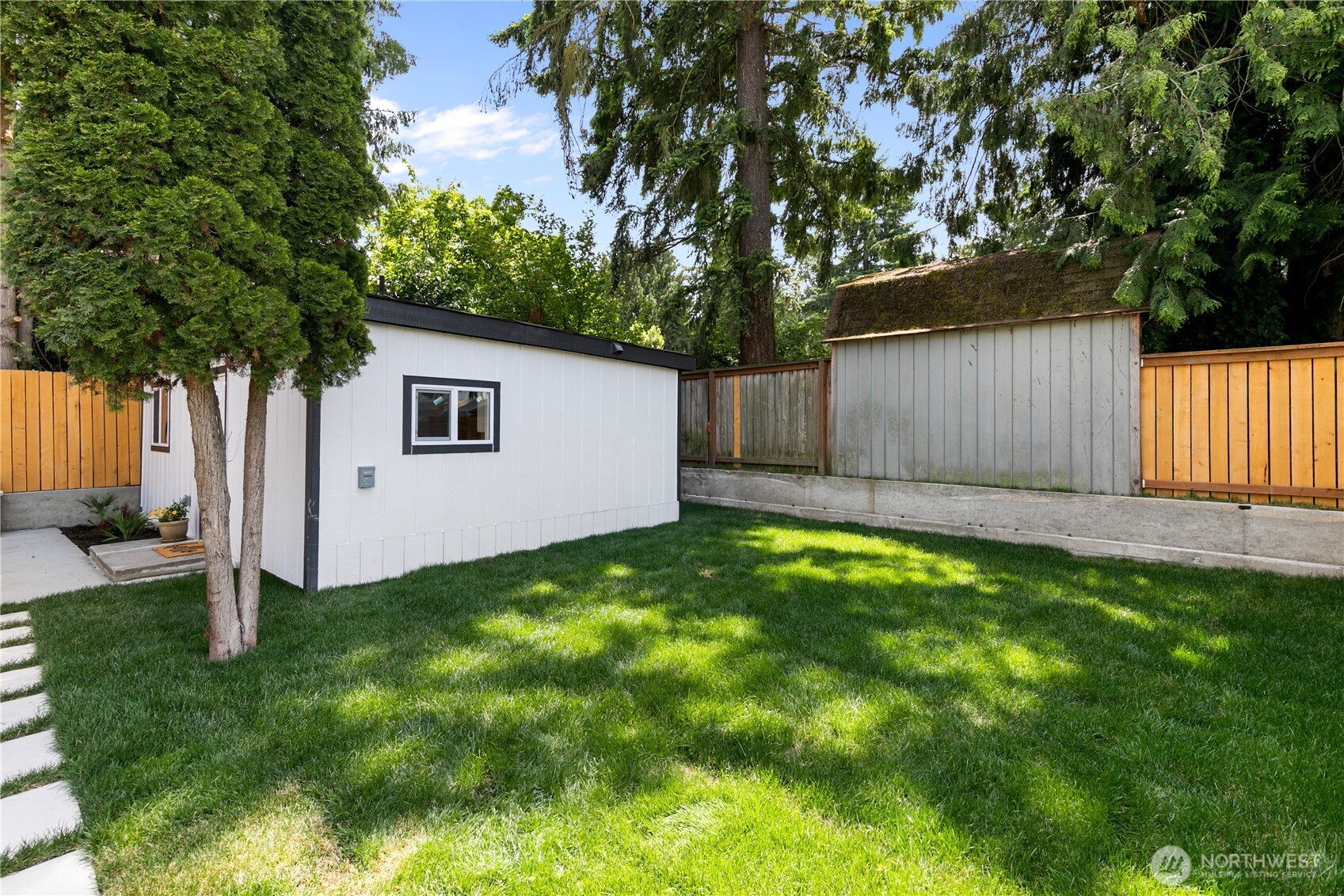 11 SW 100th Street