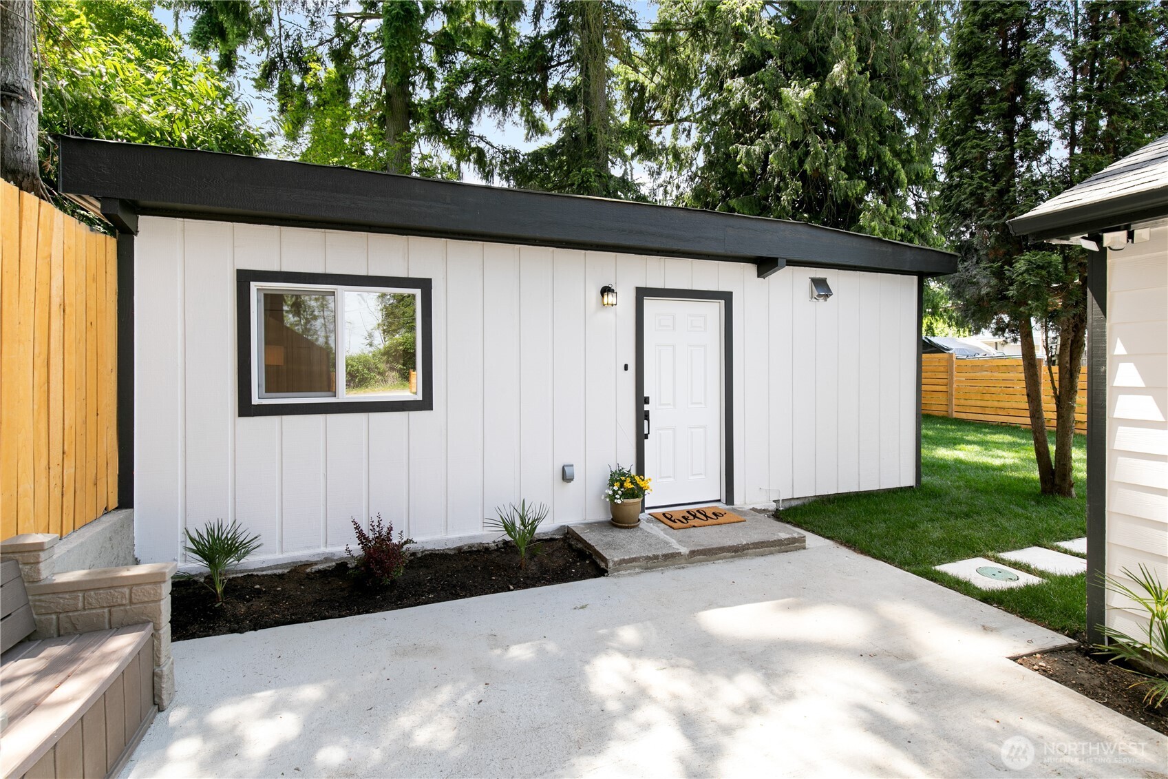 11 SW 100th Street