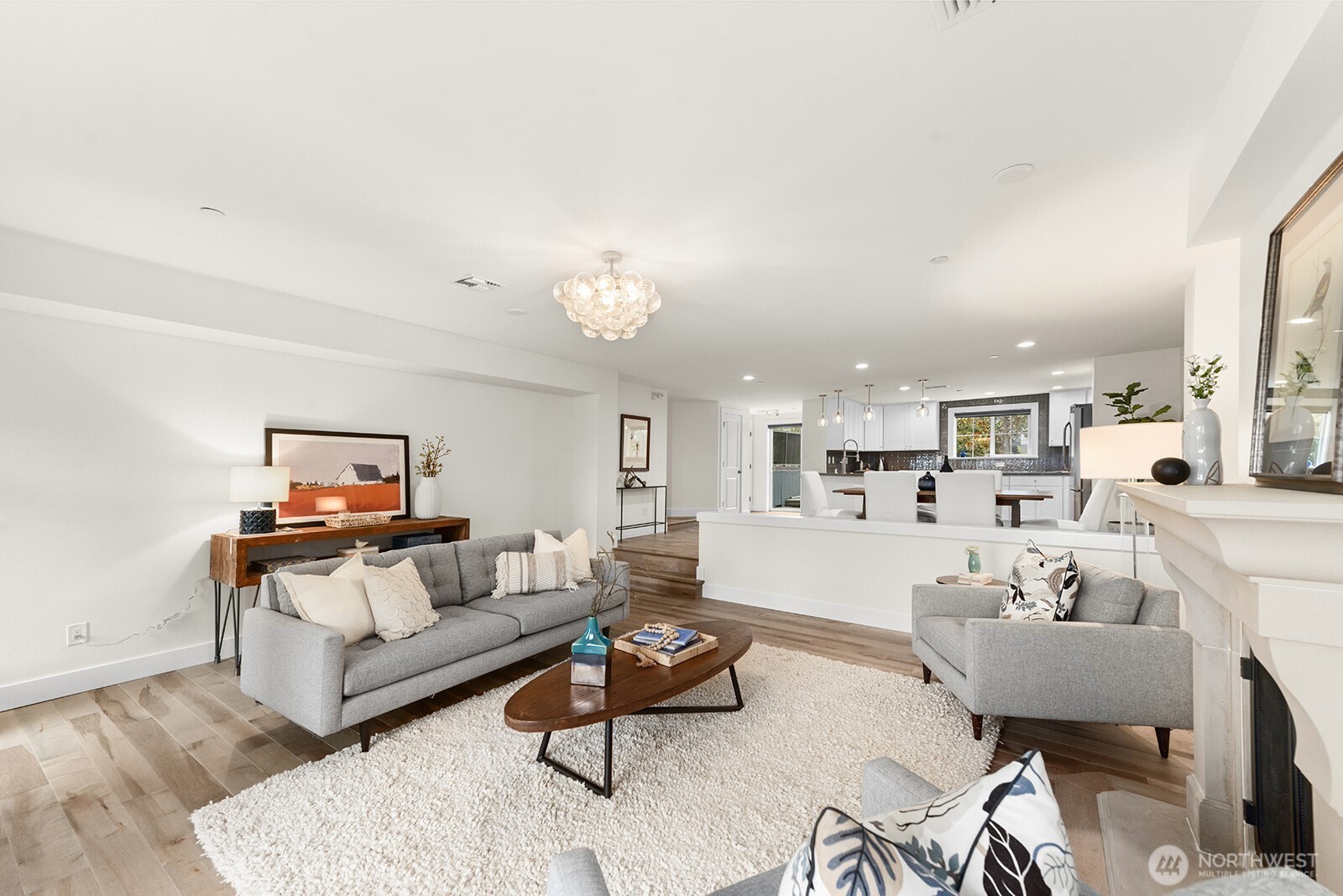 745 Bellevue Avenue E Unit: 401