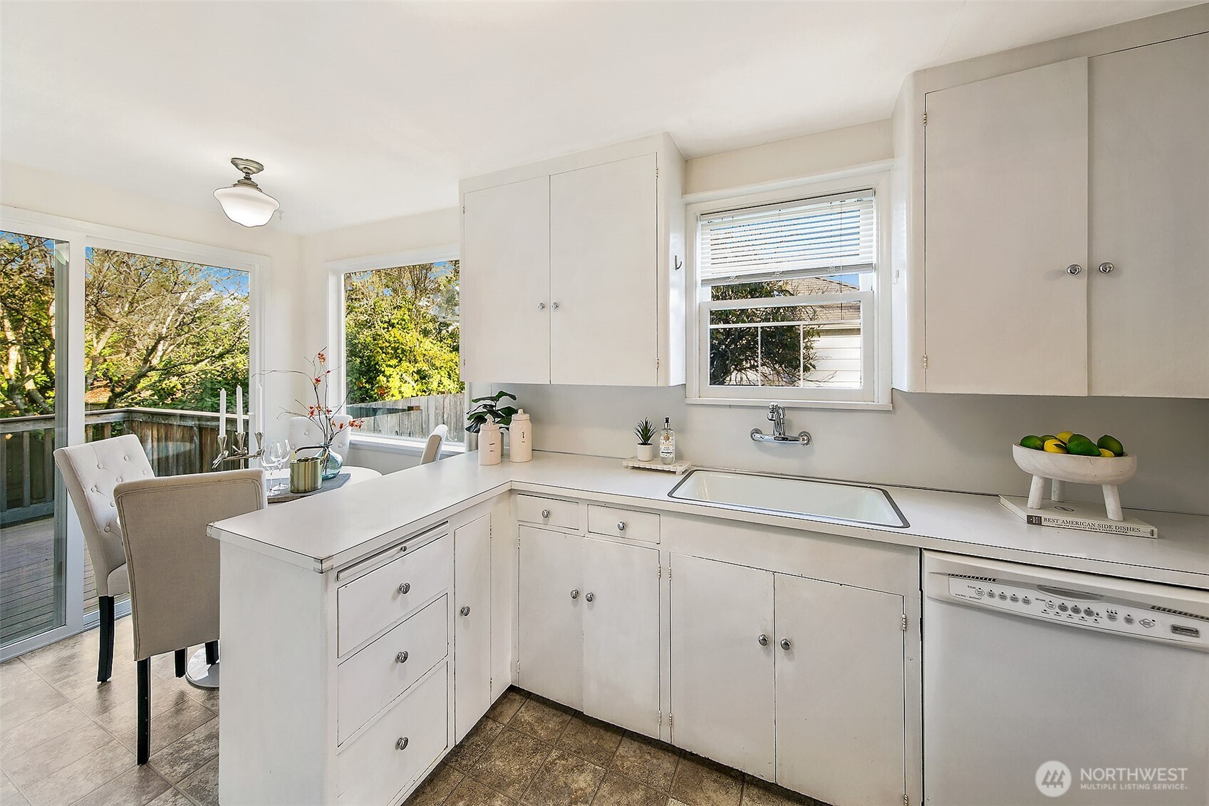 3804 NE 94th Street
