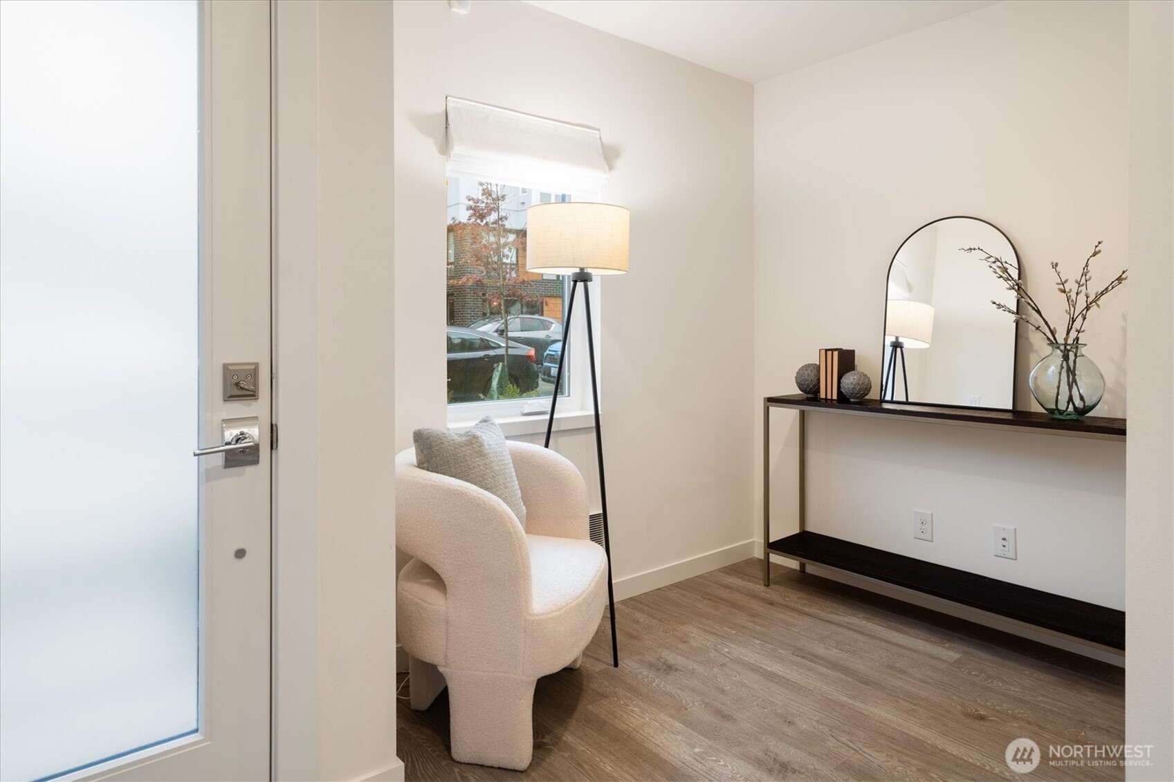6309 9TH Avenue NE Unit: D