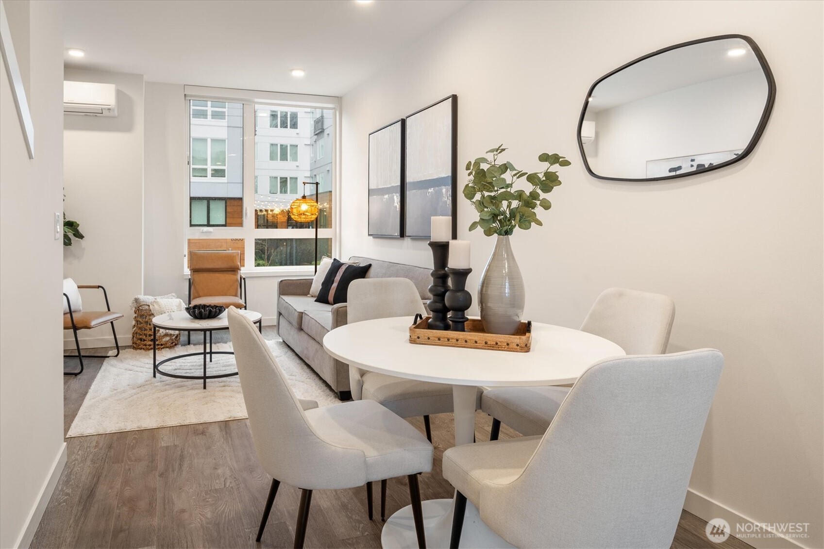 6309 9TH Avenue NE Unit: D