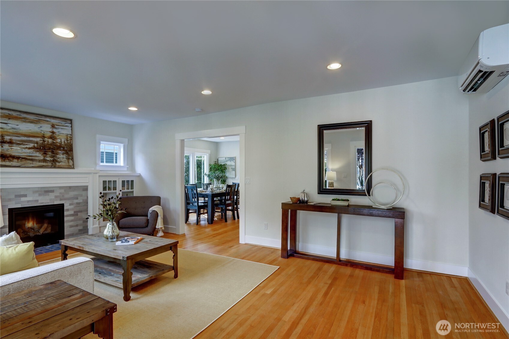 1611 10th Avenue W Unit: 1