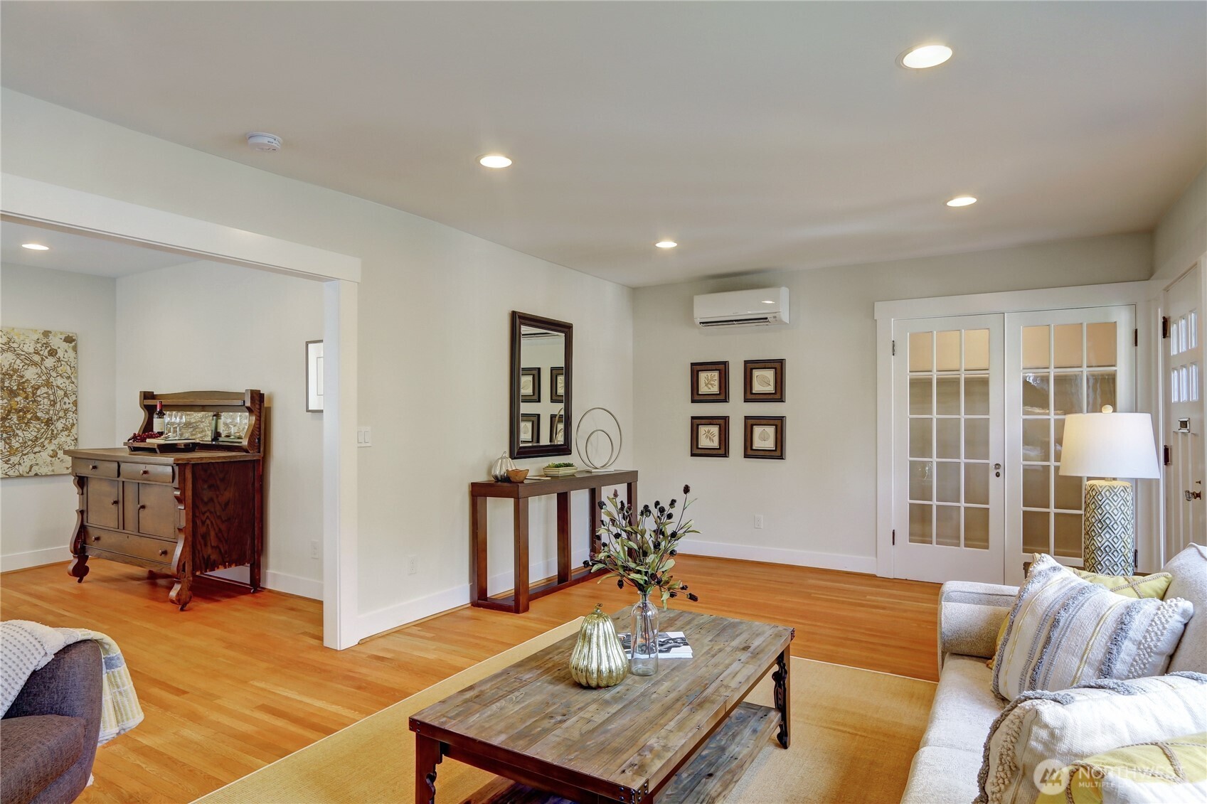 1611 10th Avenue W Unit: 1