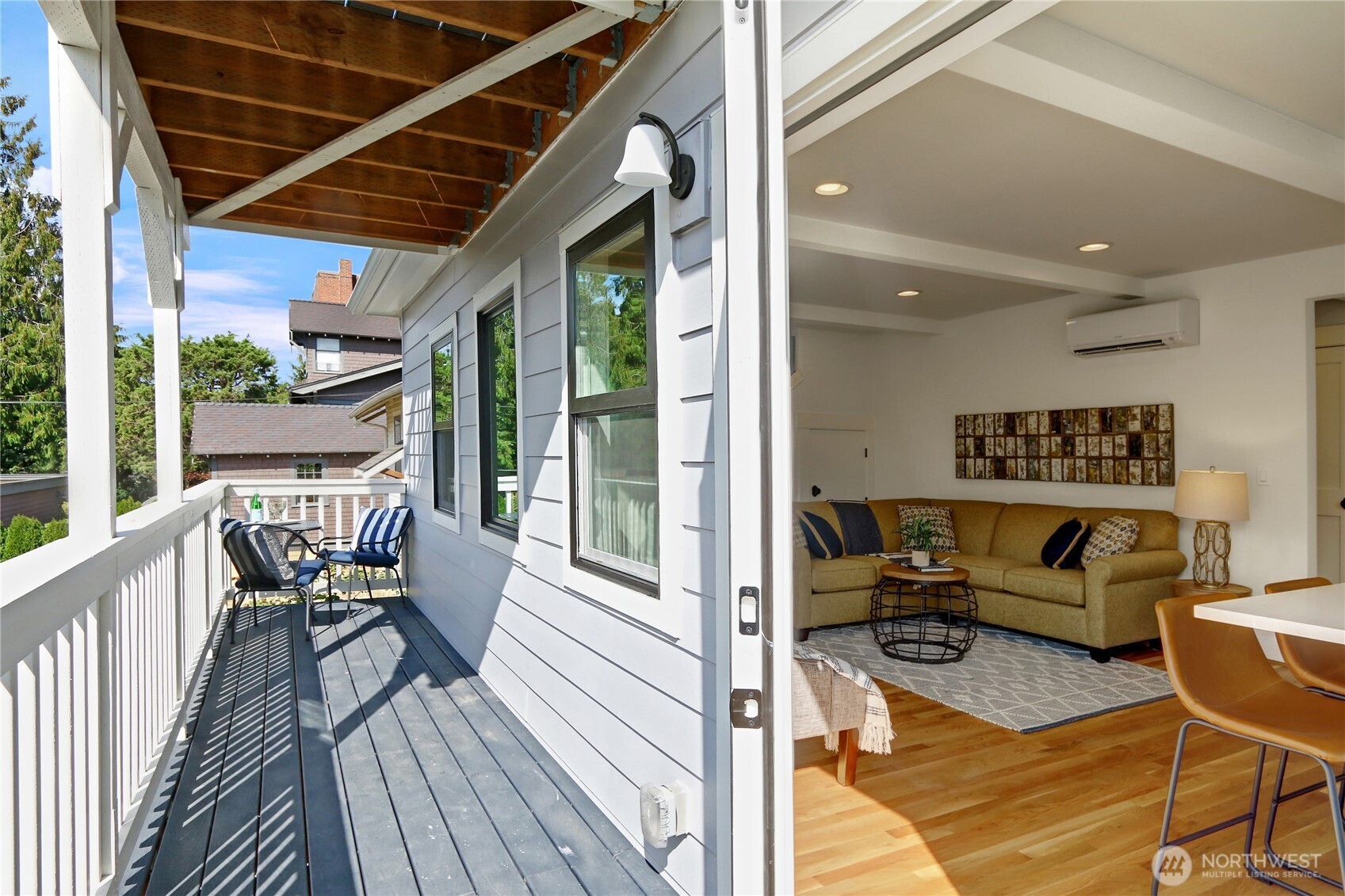 1611 10th Avenue W Unit: 1
