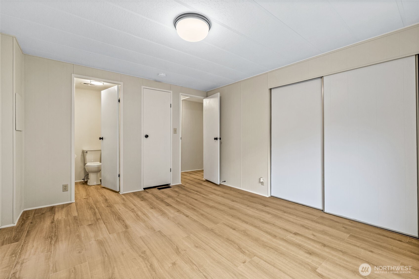 11330 E Riverside Drive Unit: 7