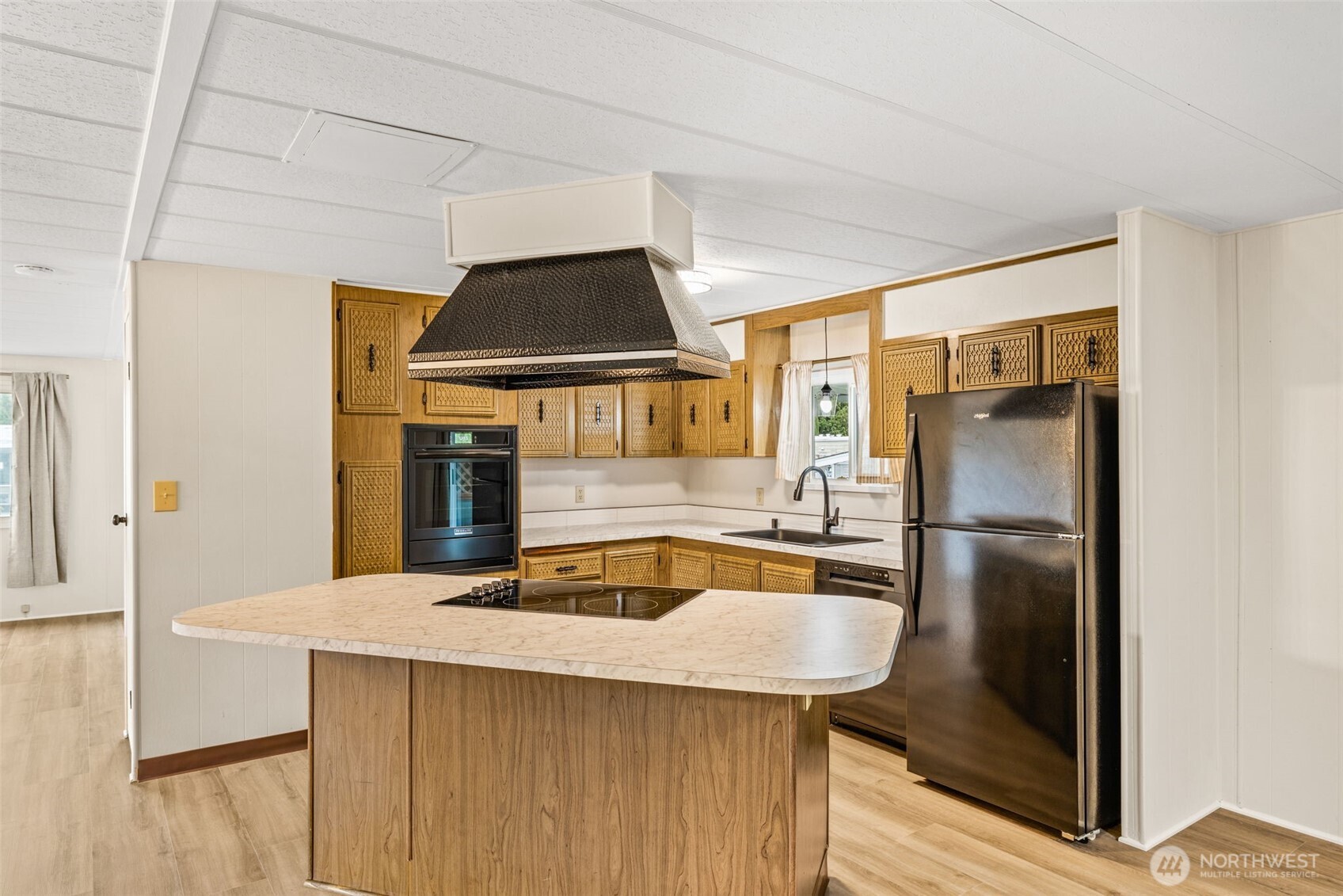 11330 E Riverside Drive Unit: 7