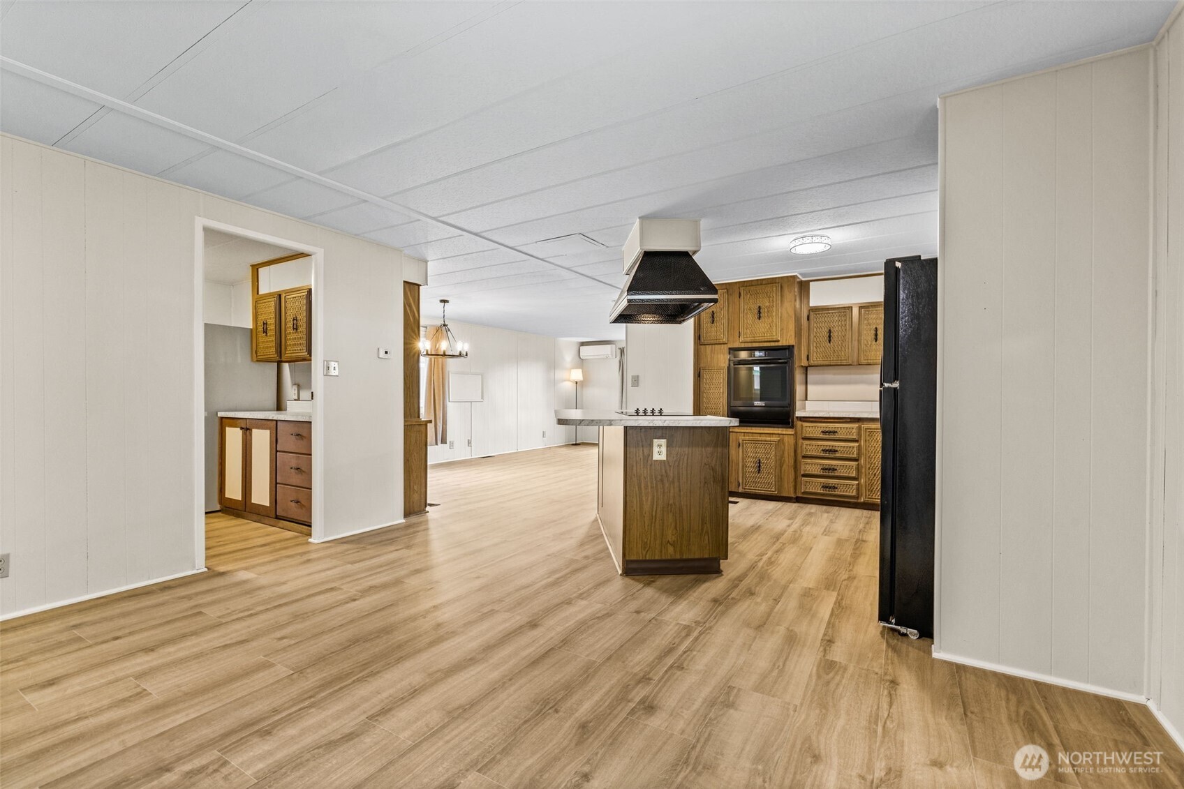 11330 E Riverside Drive Unit: 7