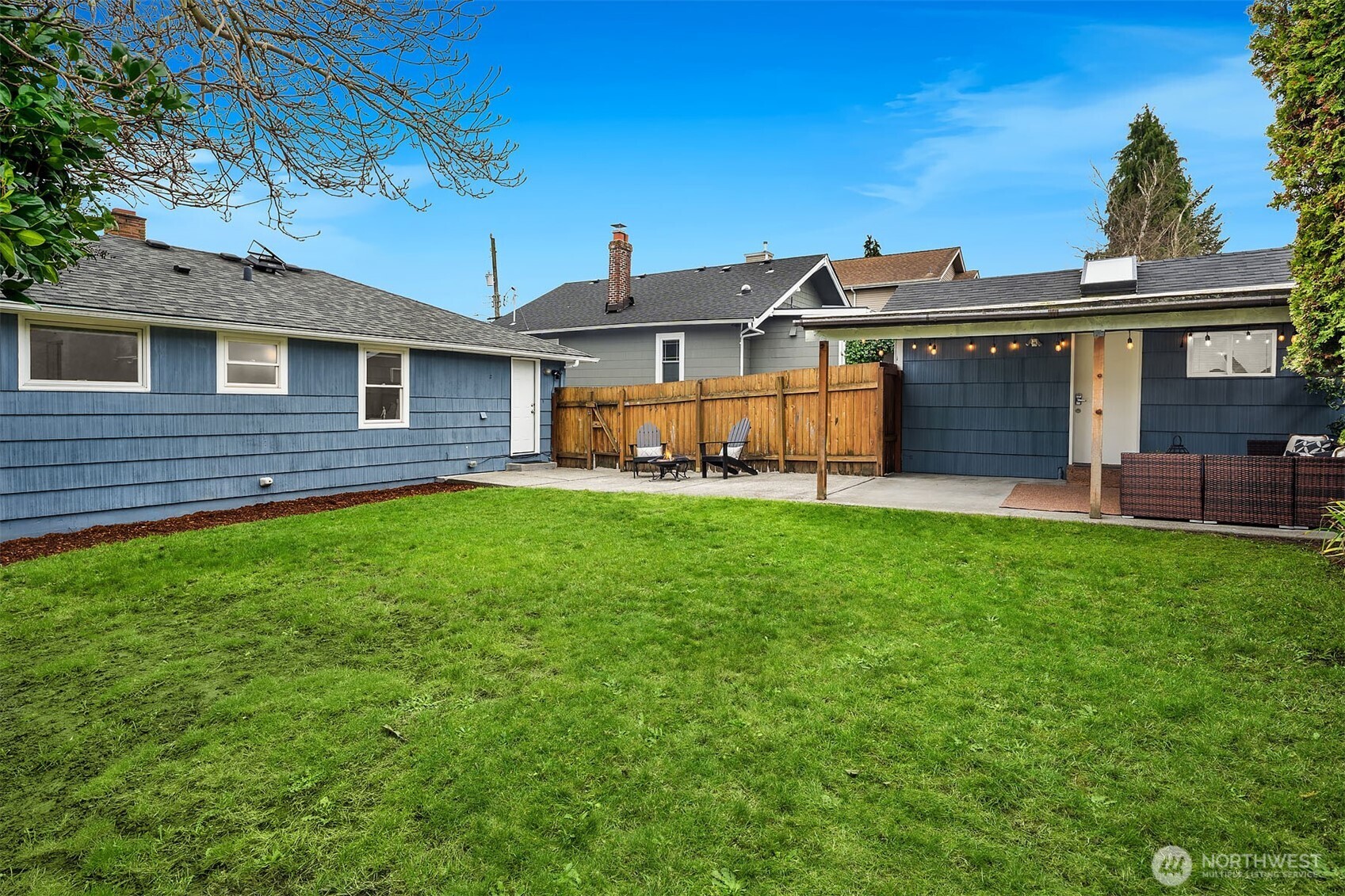 3433 38th Avenue SW