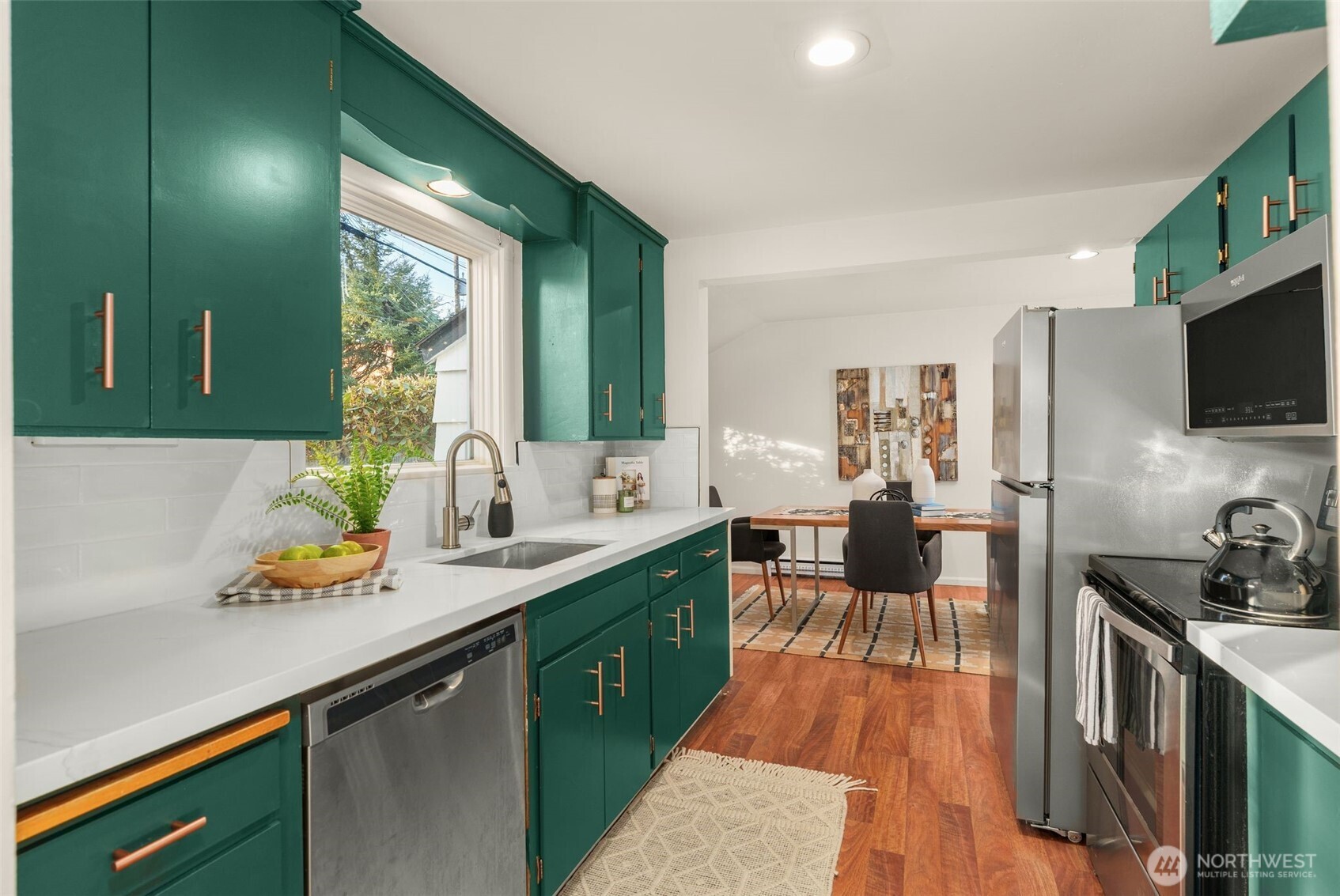 13308 1st Ave NE