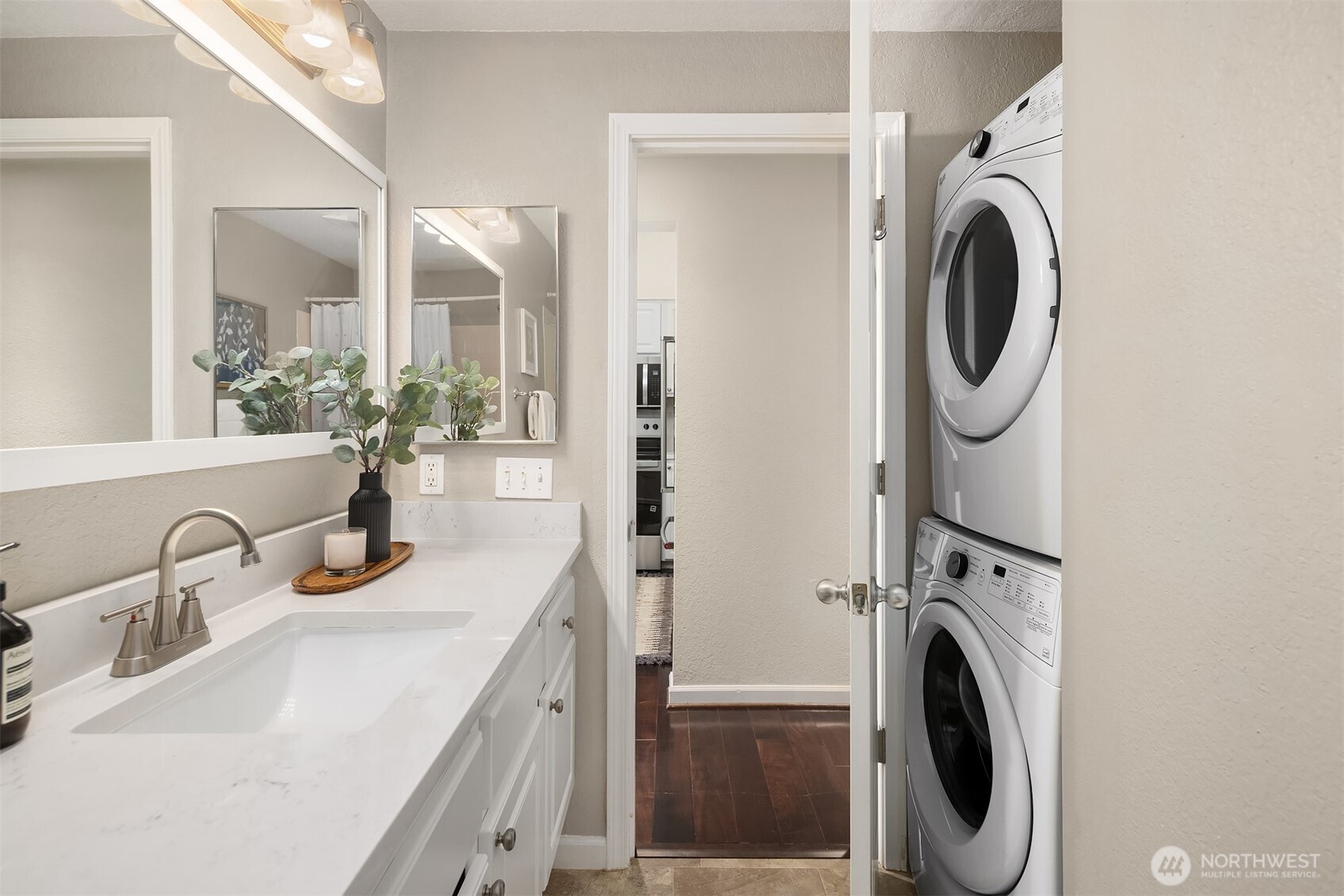 12010 98th Avenue NE Unit: 307