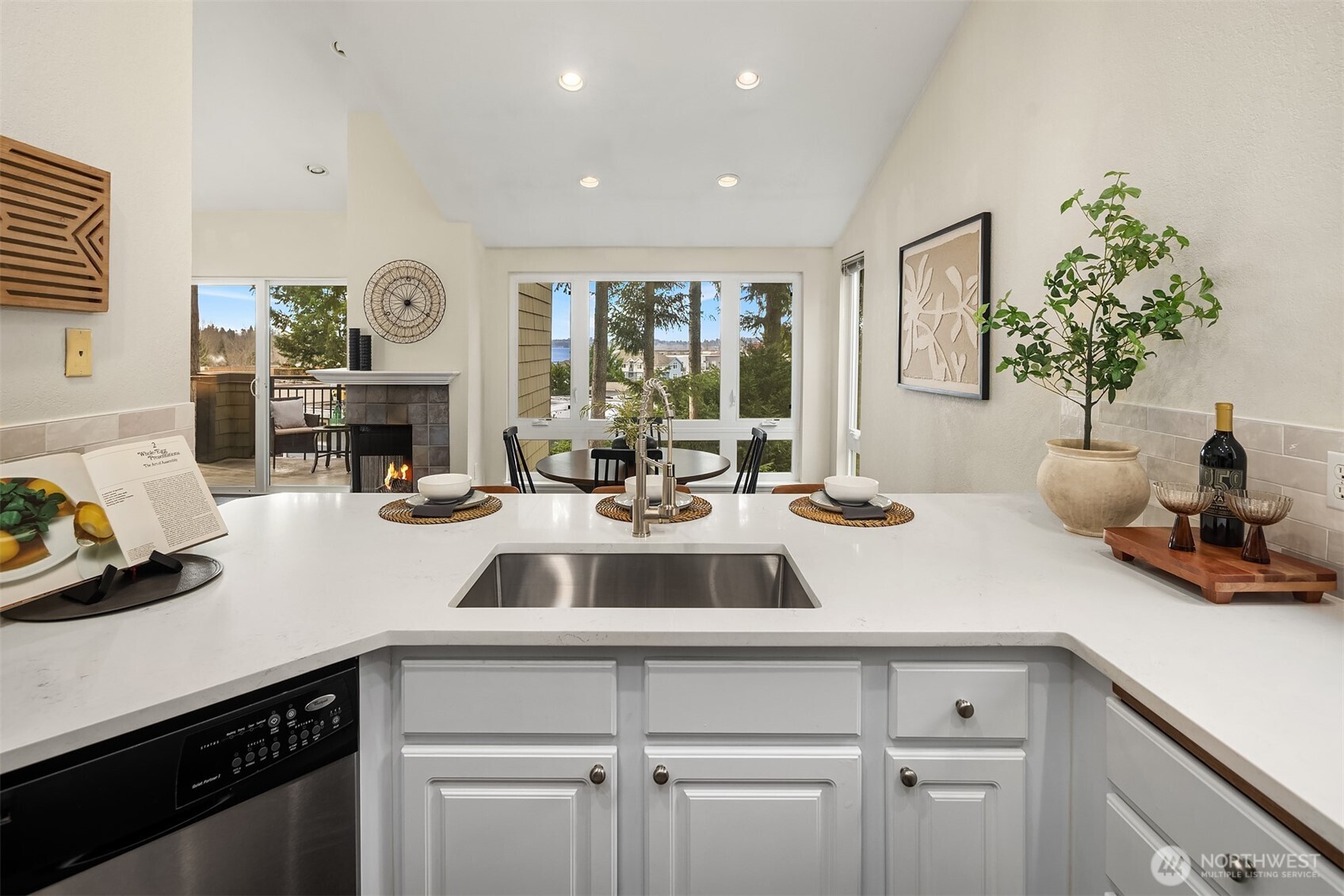12010 98th Avenue NE Unit: 307