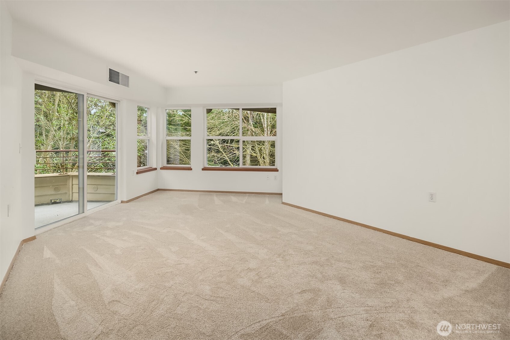 1750 152nd Avenue NE Unit: E311