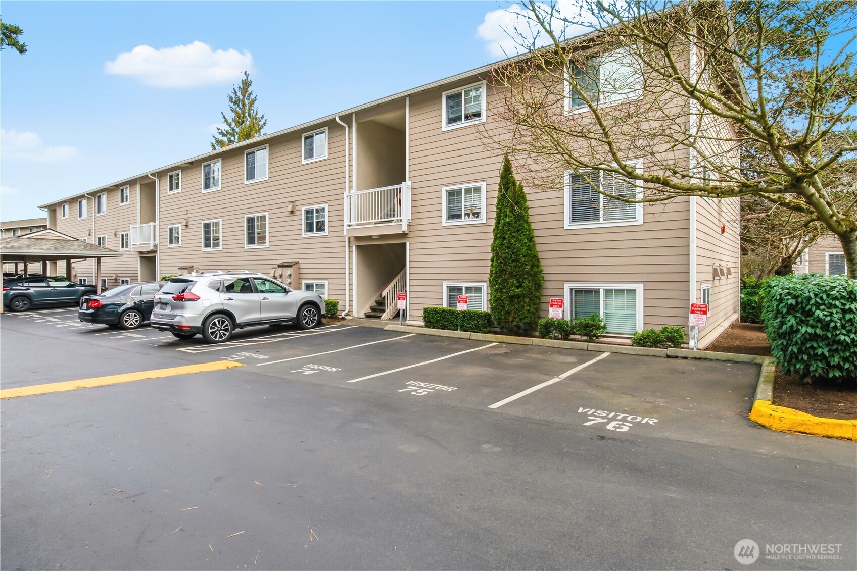 1144 N 198th Street Unit: E304