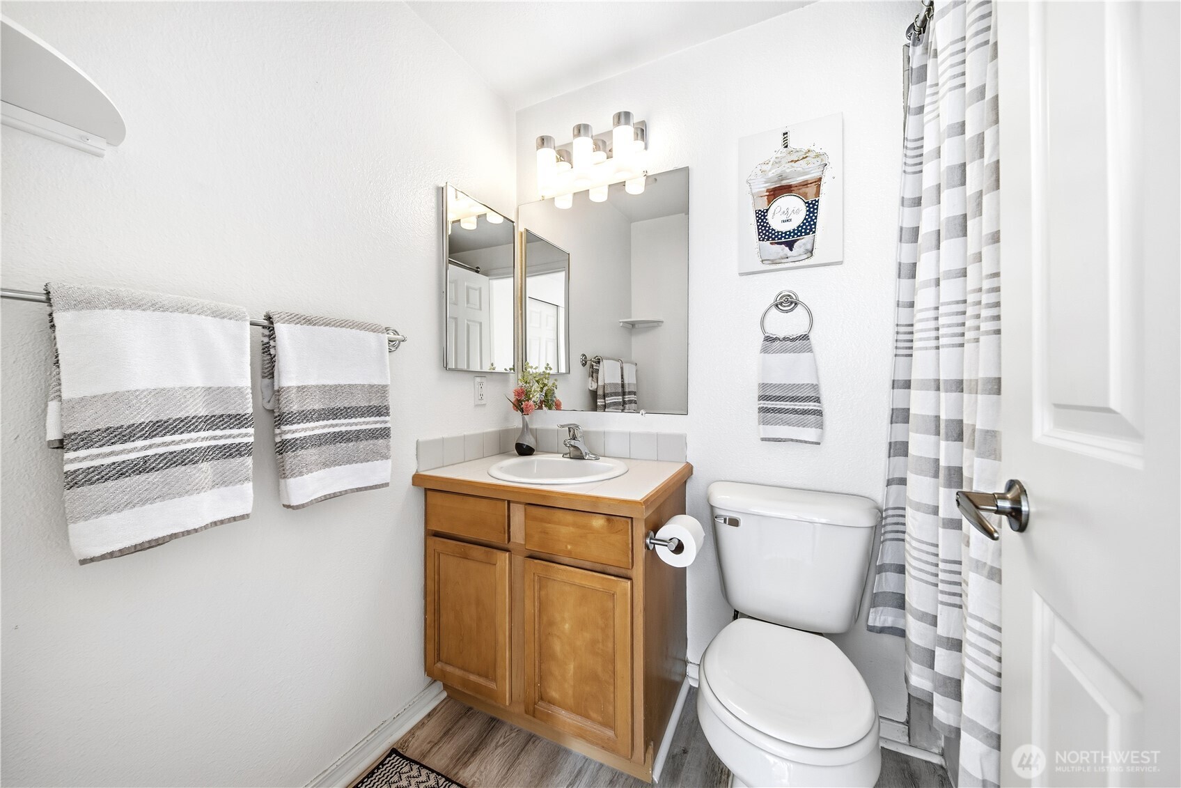 1144 N 198th Street Unit: E304