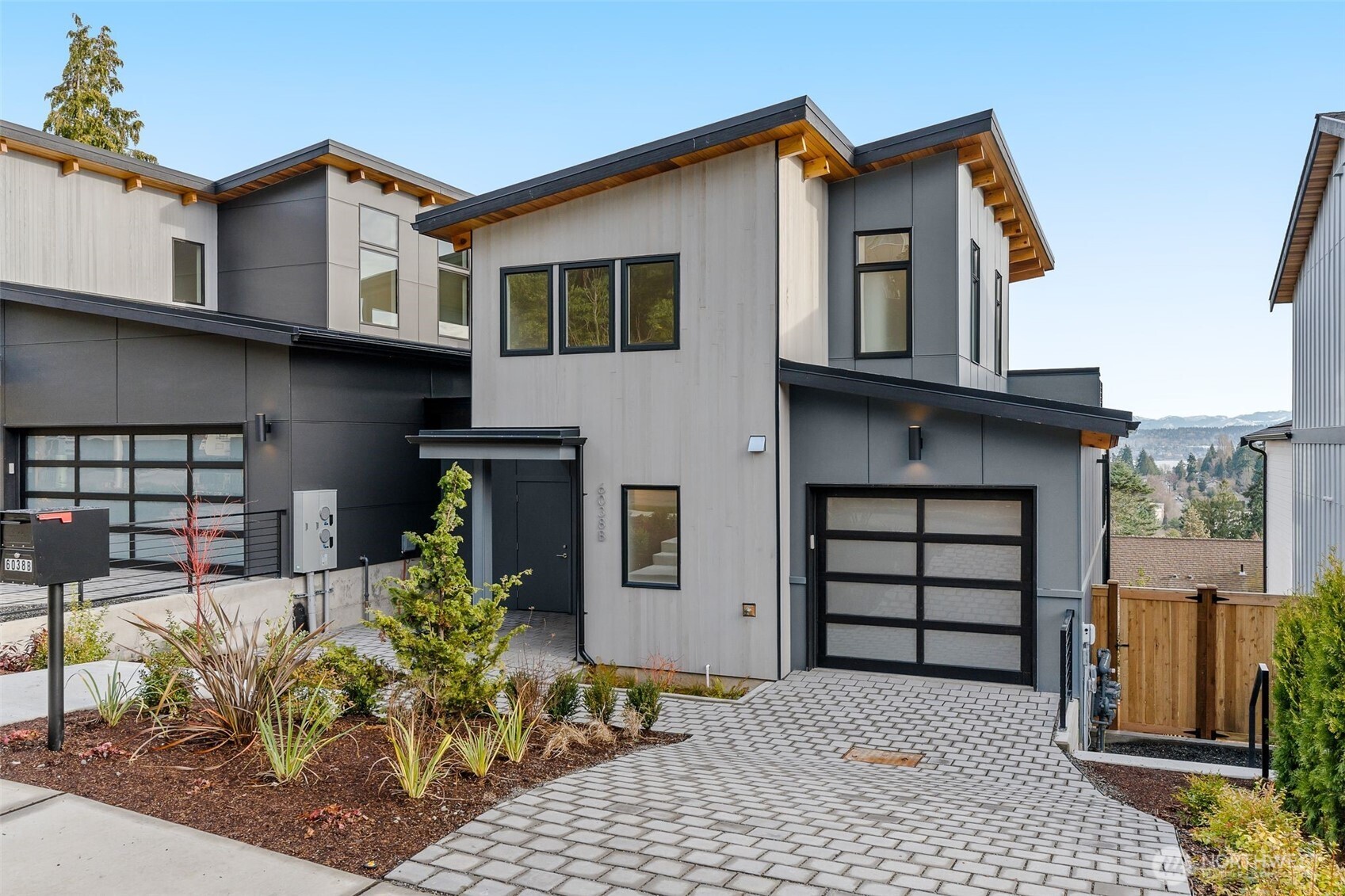 6038 50th Avenue NE Unit: B