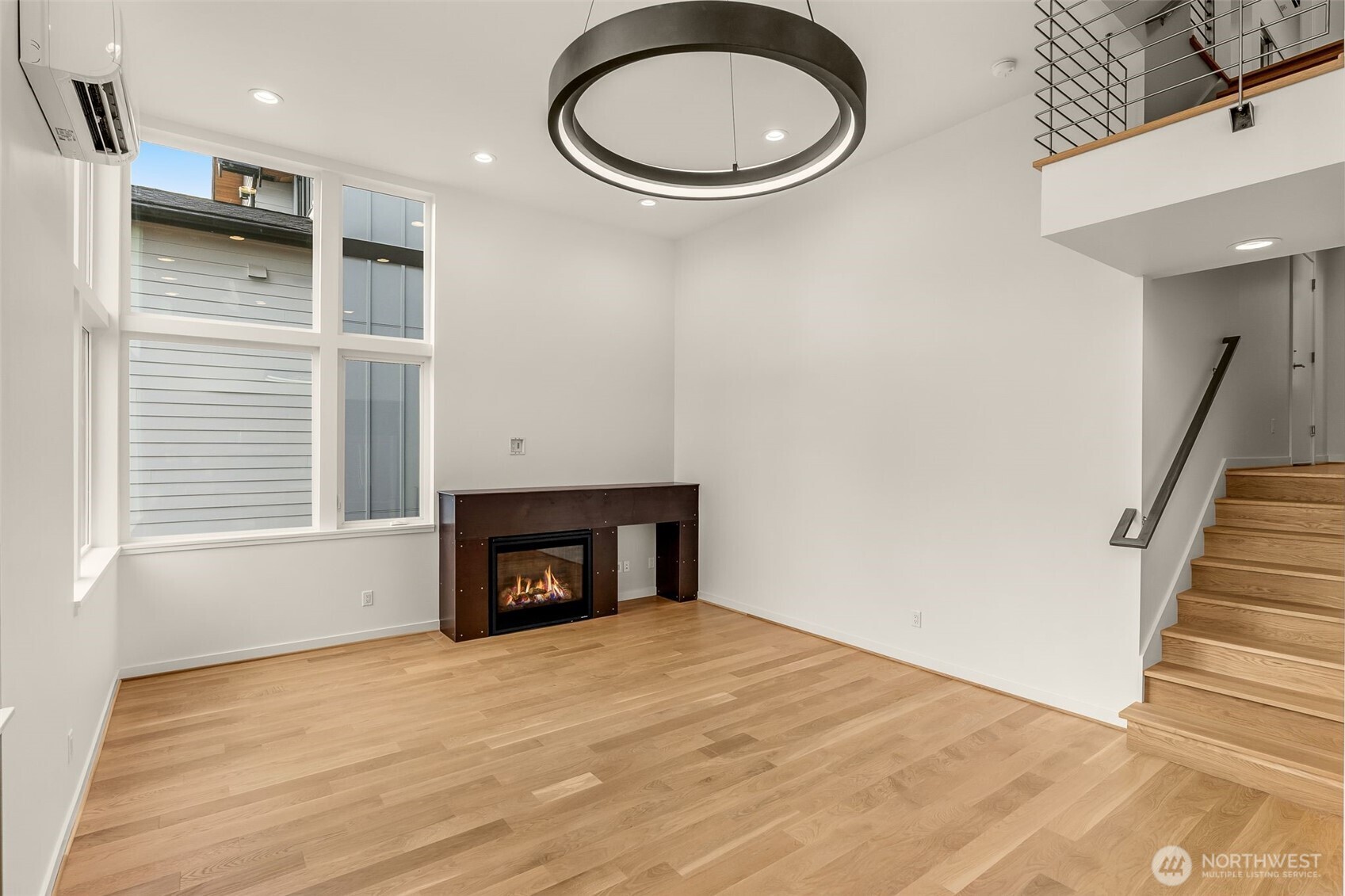 6038 50th Avenue NE Unit: B