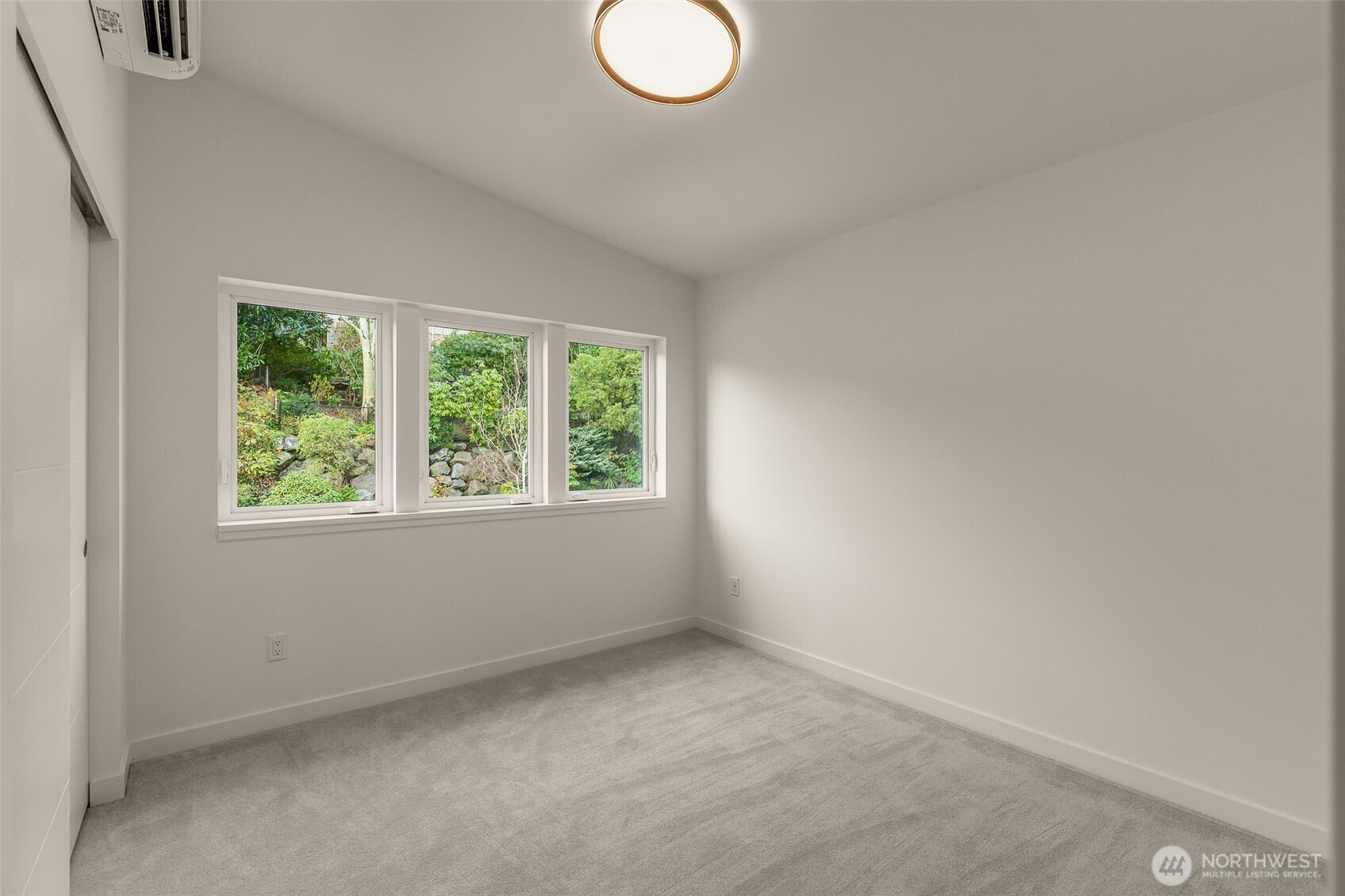 6038 50th Avenue NE Unit: B