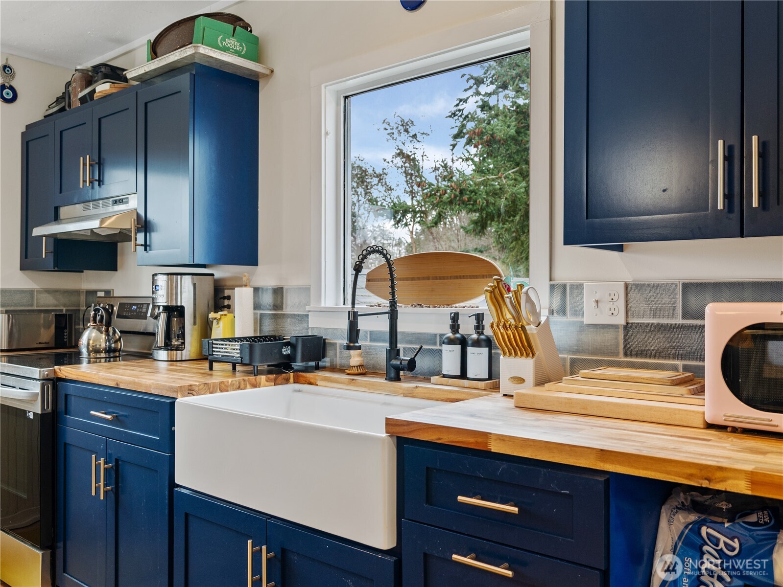 2125 4th Street