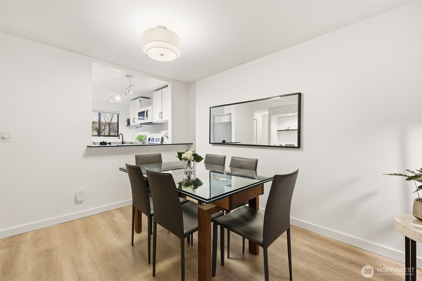 1809 N 107th Street Unit: 3-203