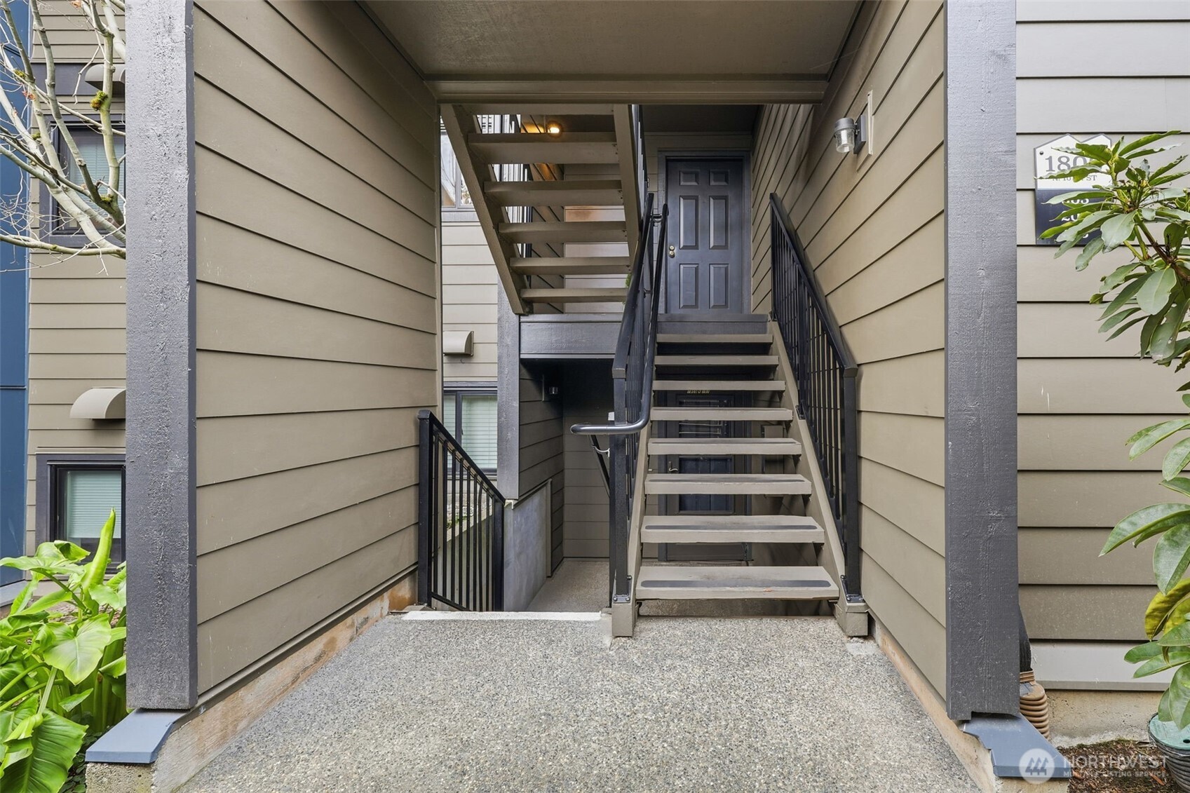 1809 N 107th Street Unit: 3-203