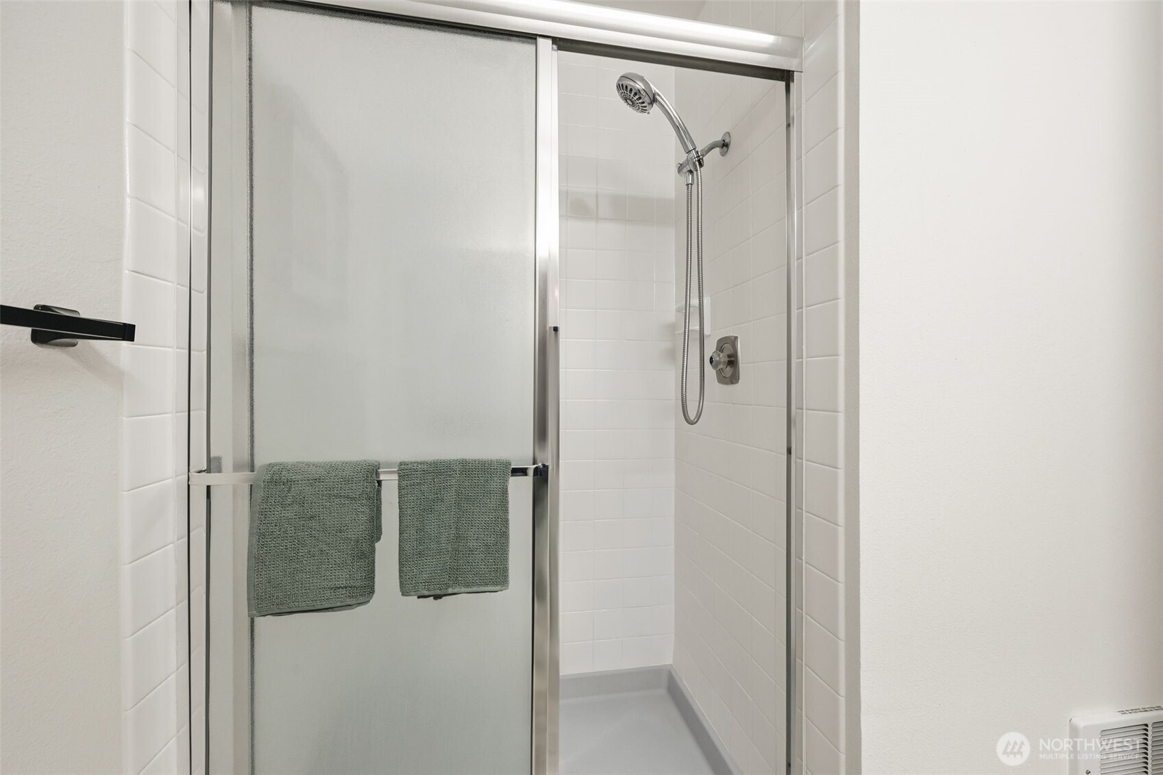 1809 N 107th Street Unit: 3-203