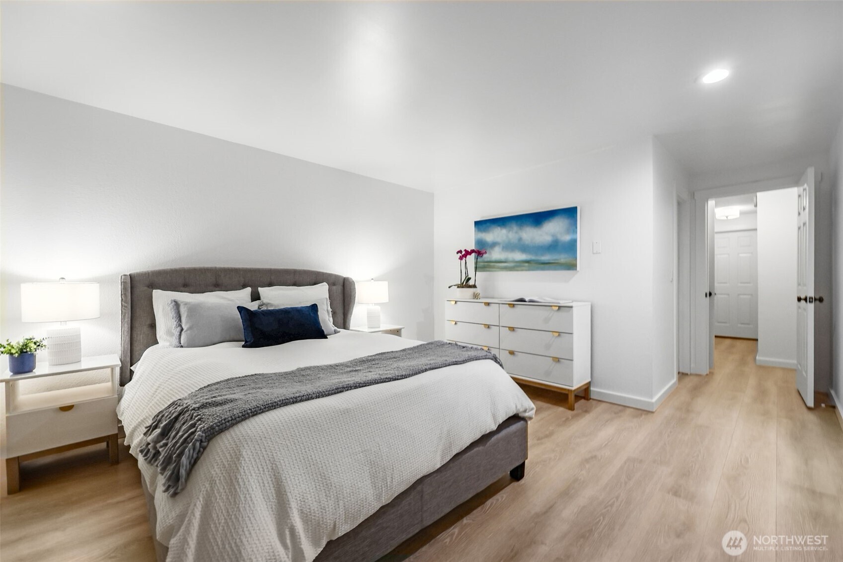 1809 N 107th Street Unit: 3-203