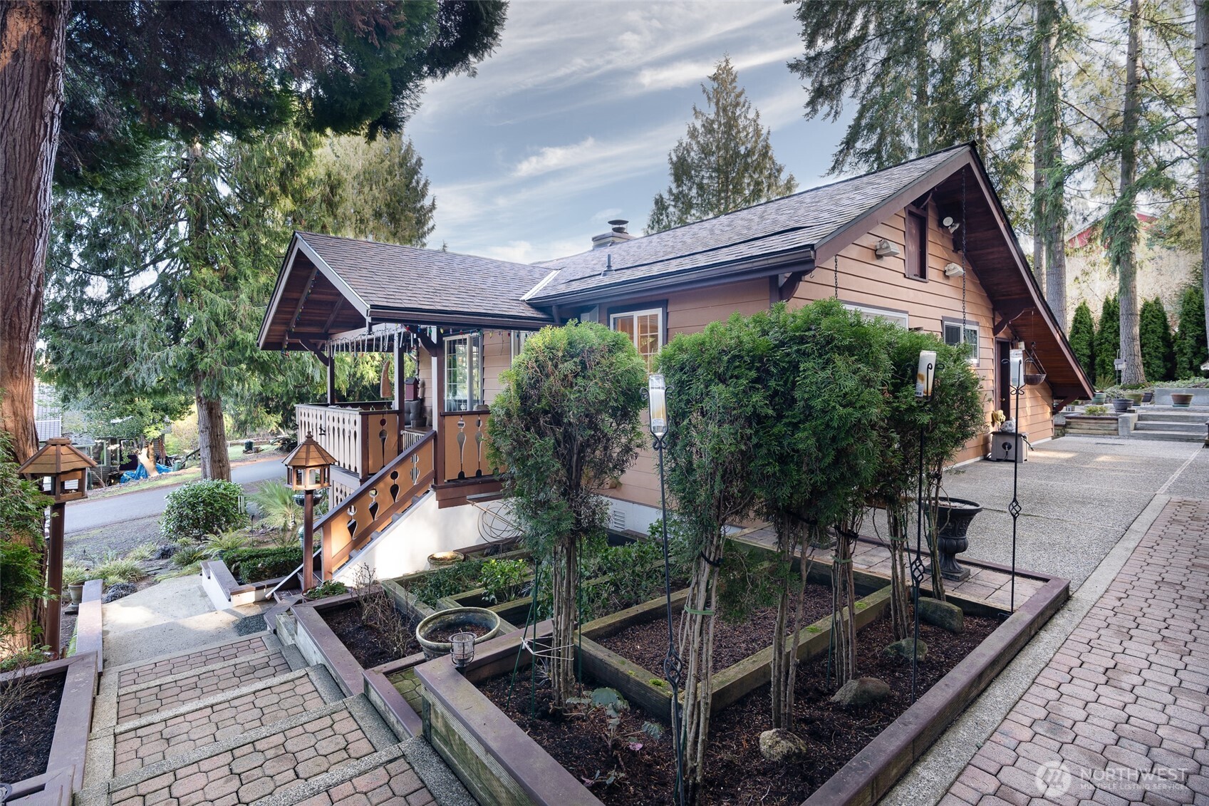 2735 NE 103rd Street