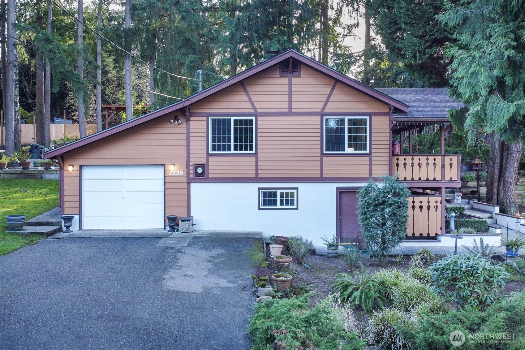 2735 NE 103rd Street