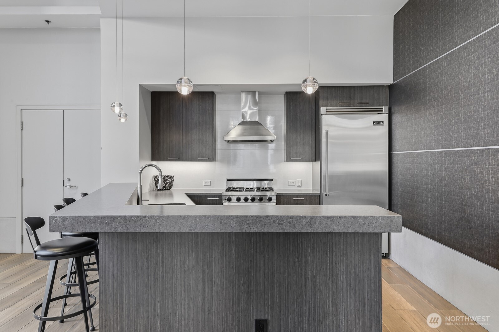 10650 NE 9th Place Unit: 923