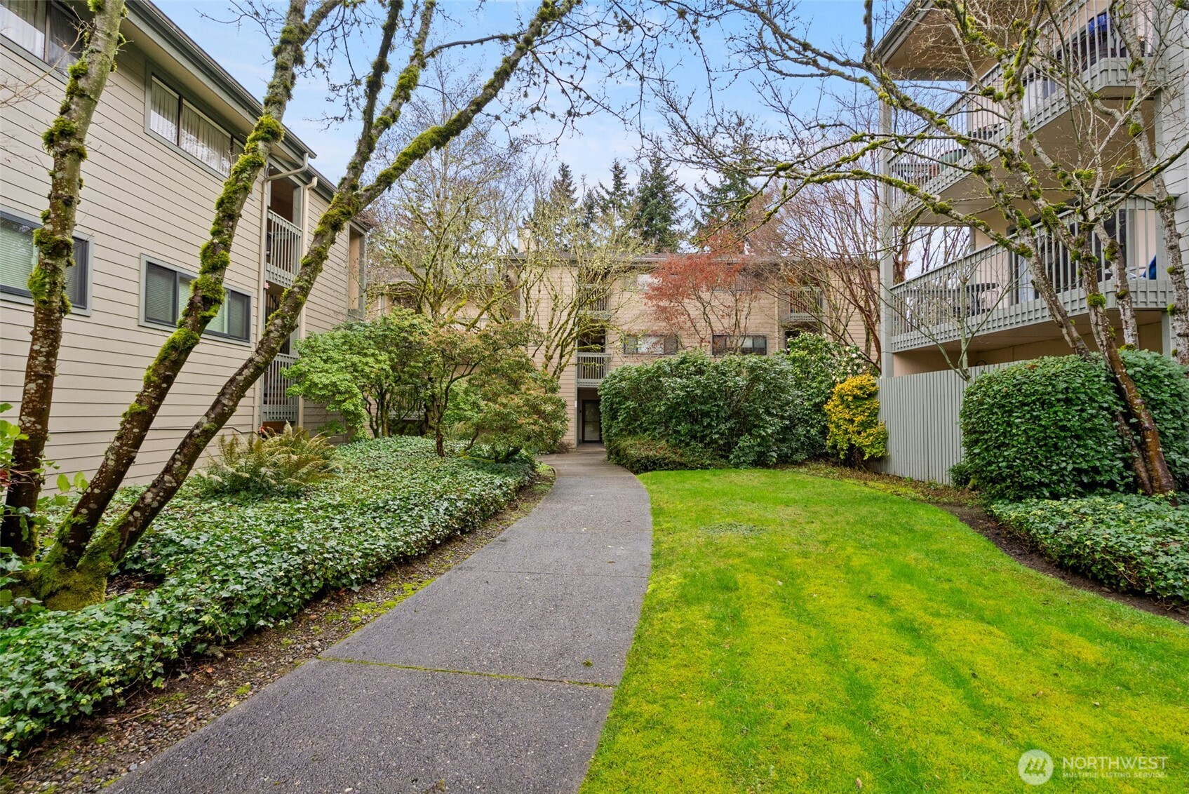 330 Grow Avenue NW Unit: C3