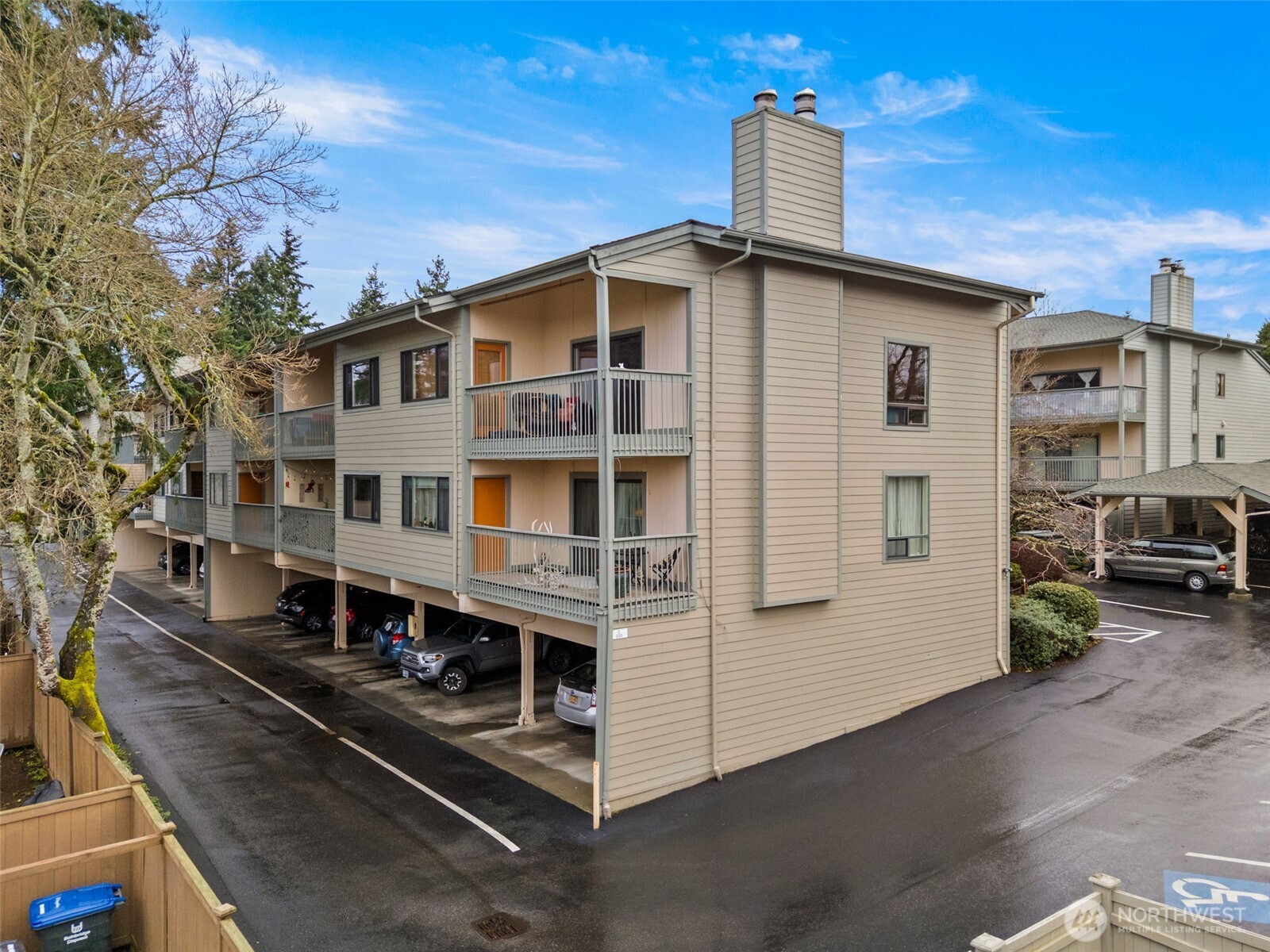 330 Grow Avenue NW Unit: C3