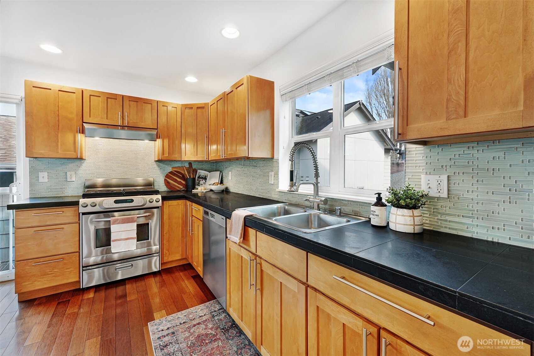3435 21st Avenue W Unit: A