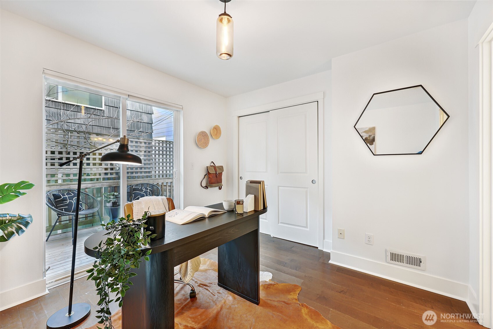 3435 21st Avenue W Unit: A