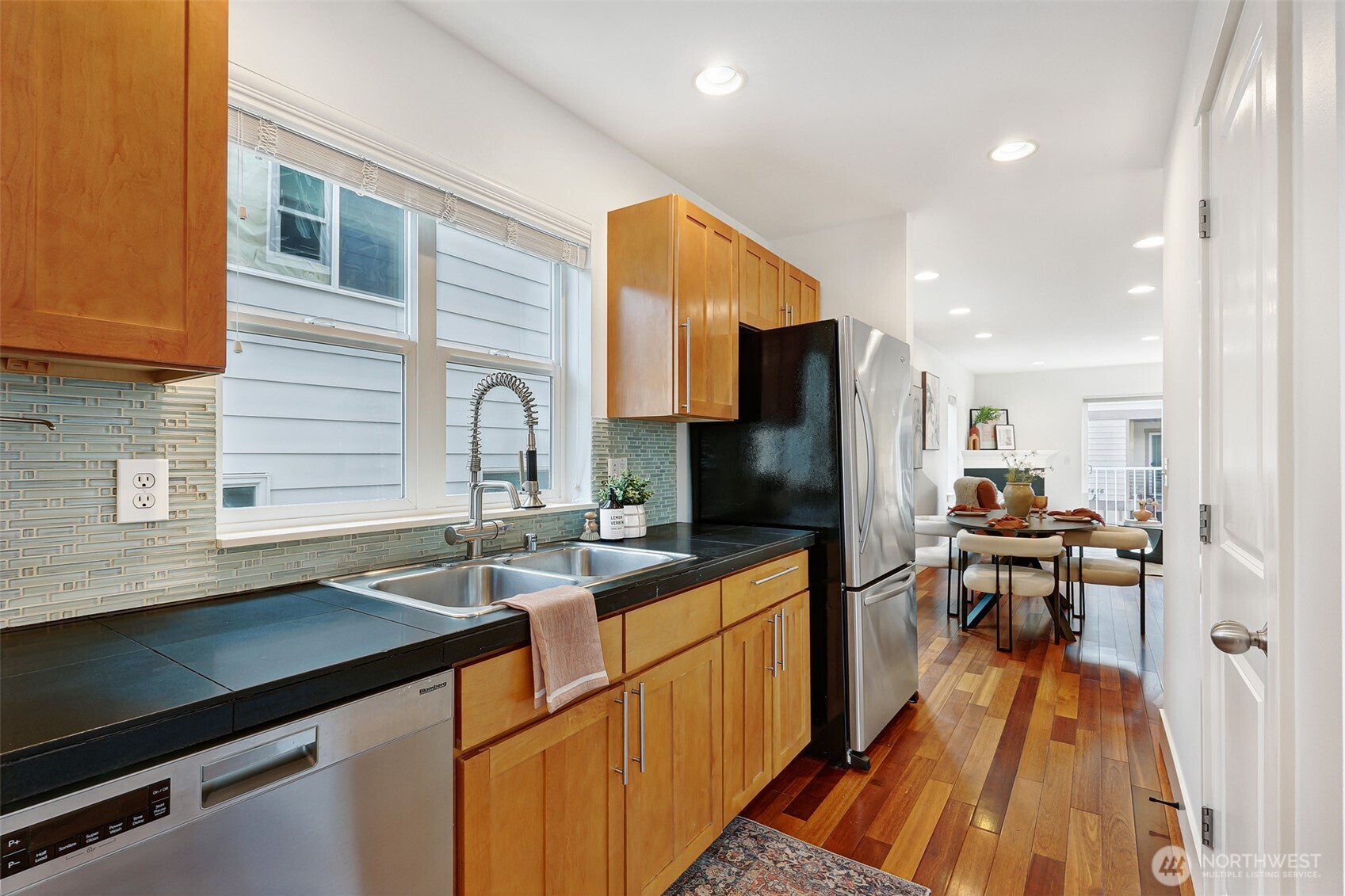 3435 21st Avenue W Unit: A