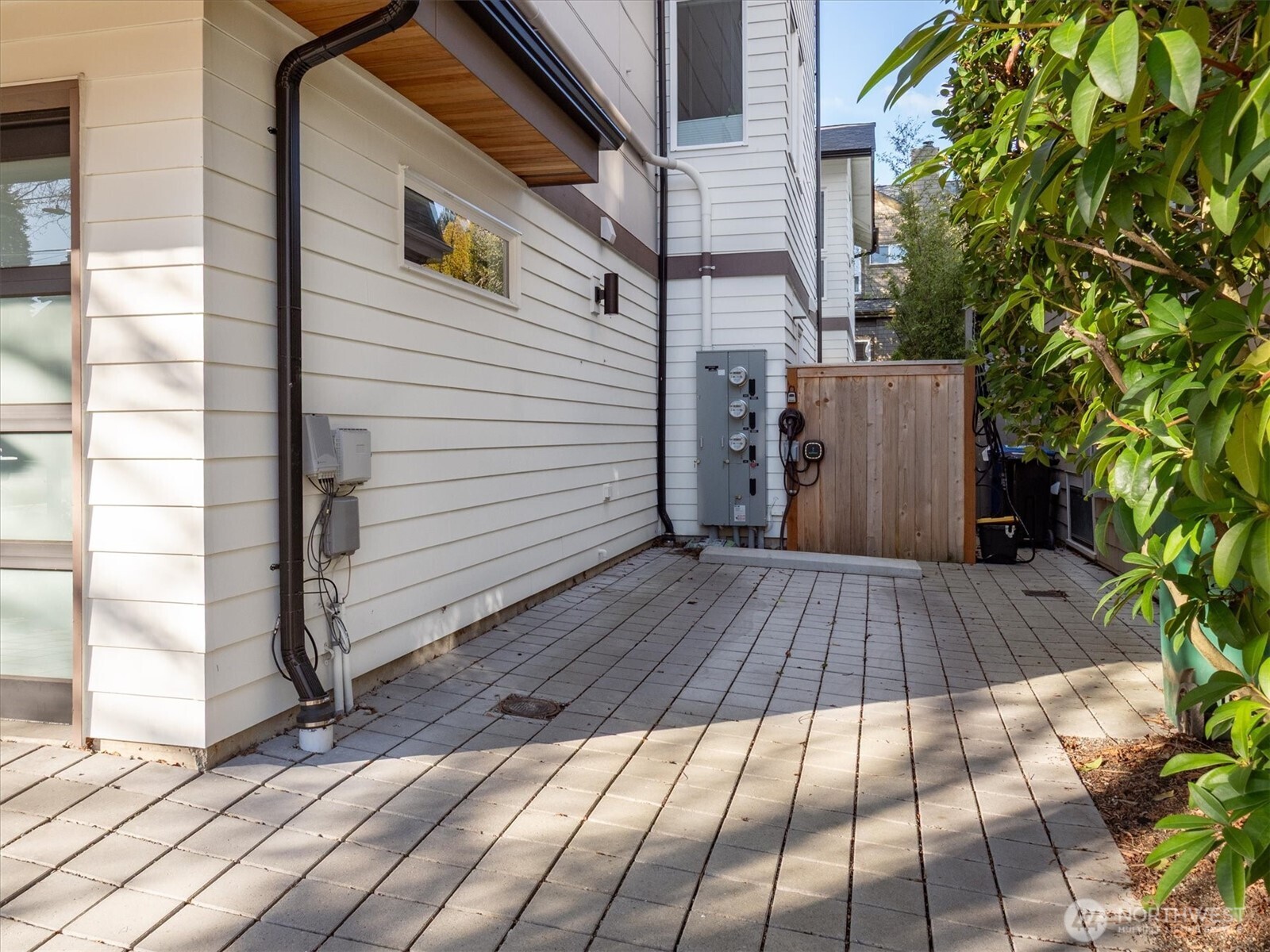 2110 N 43rd Street