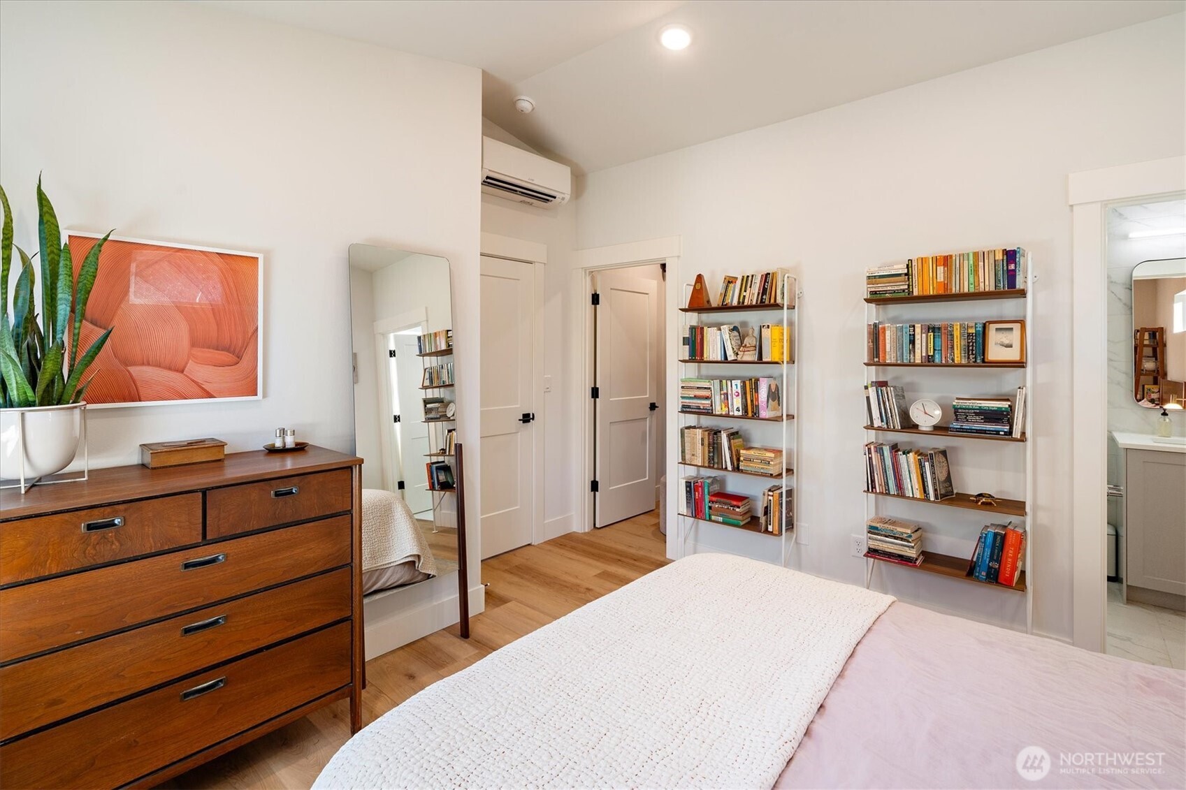 2110 N 43rd Street