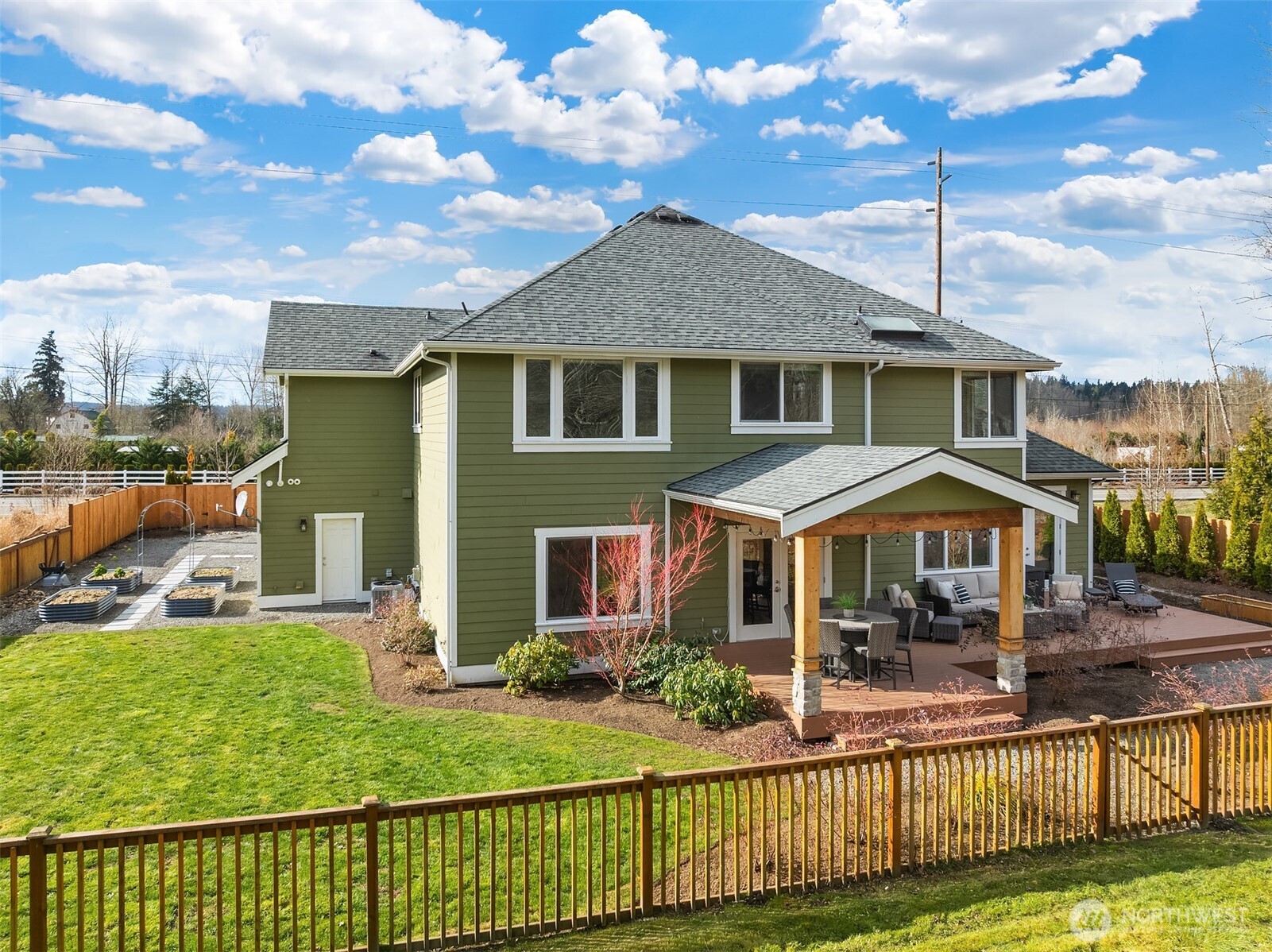 8202 196th Avenue NE