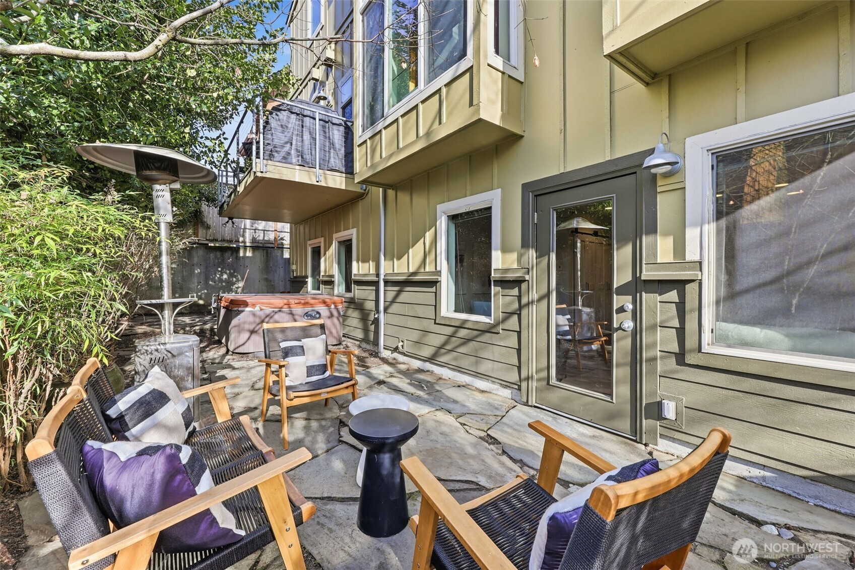 3671 Dayton Avenue N Unit: 2