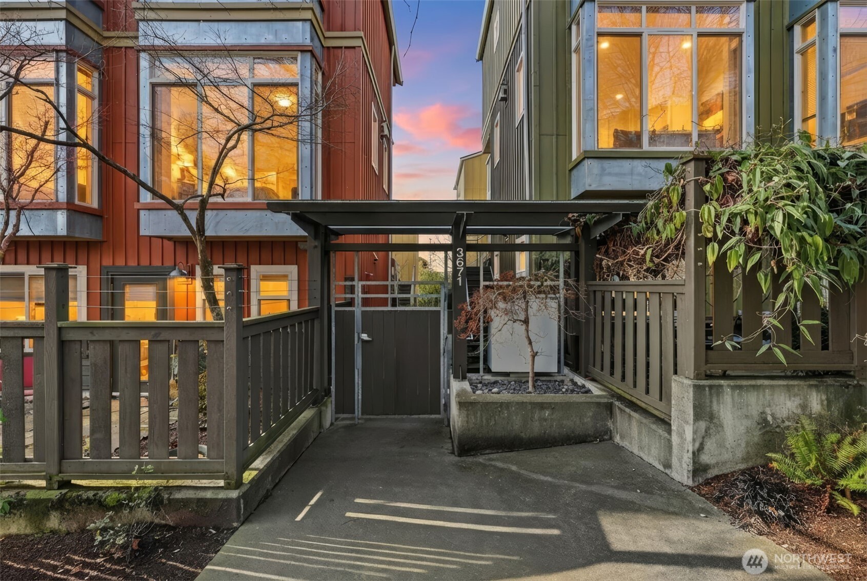 3671 Dayton Avenue N Unit: 2