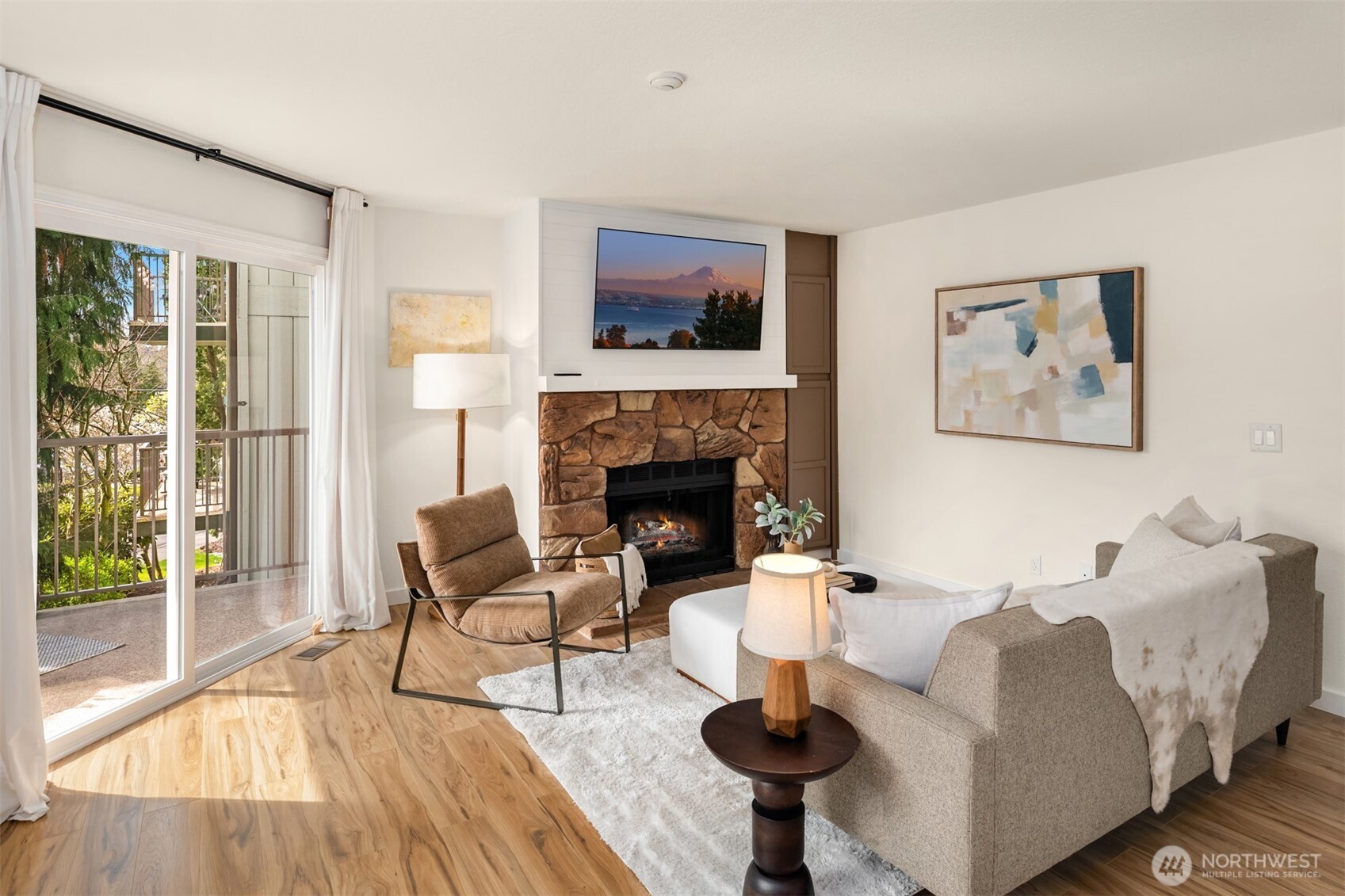 18003 108th Avenue NE Unit: B2