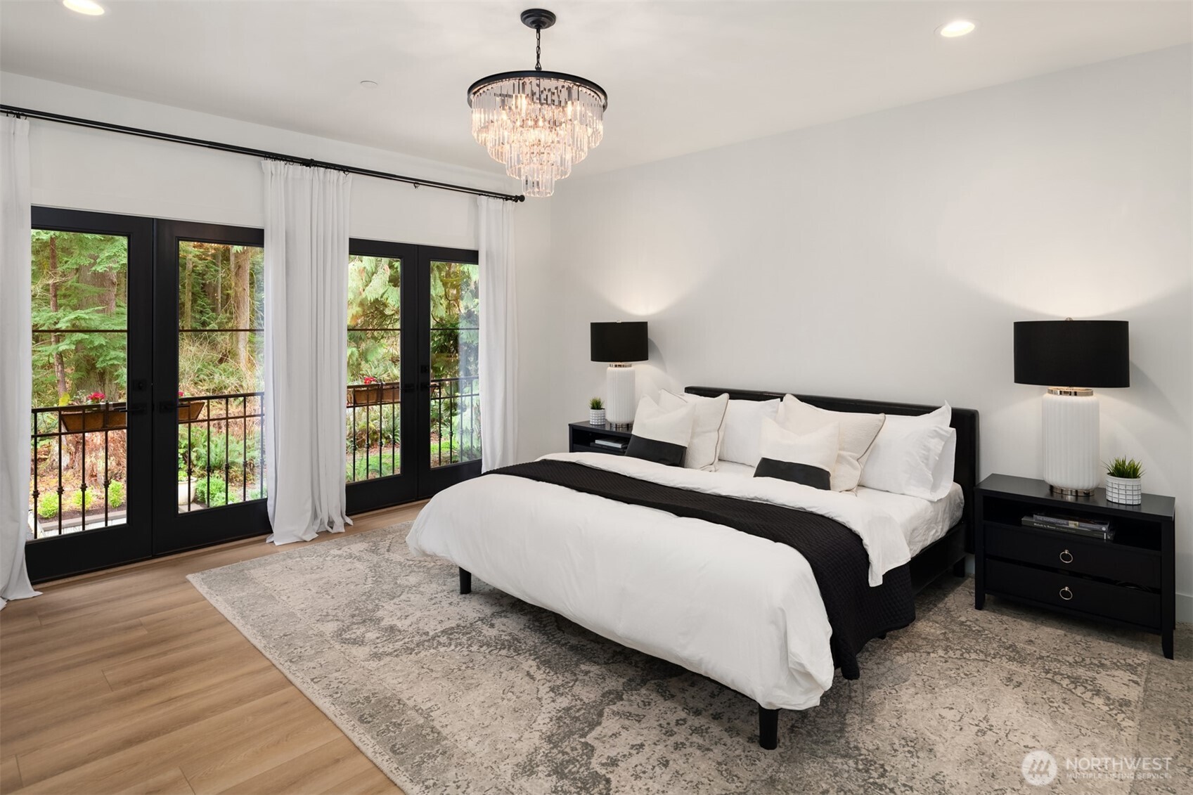 12284 196th Avenue NE