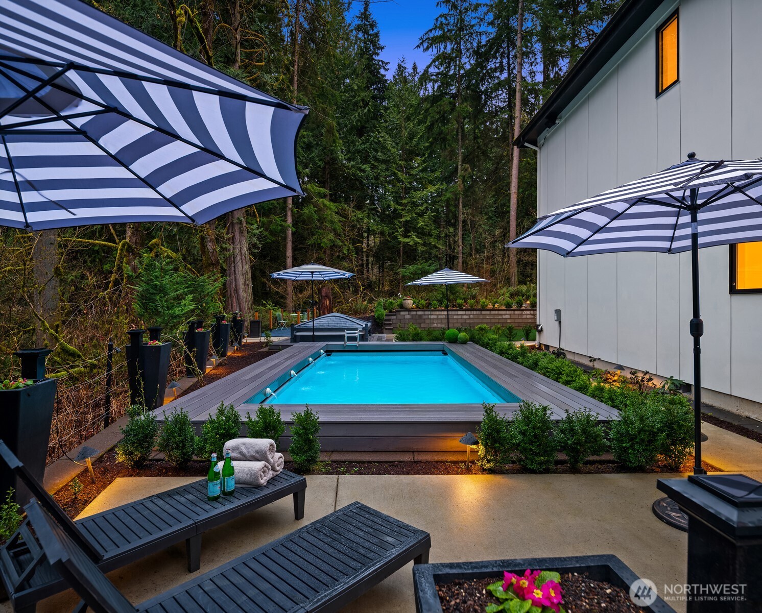 12284 196th Avenue NE