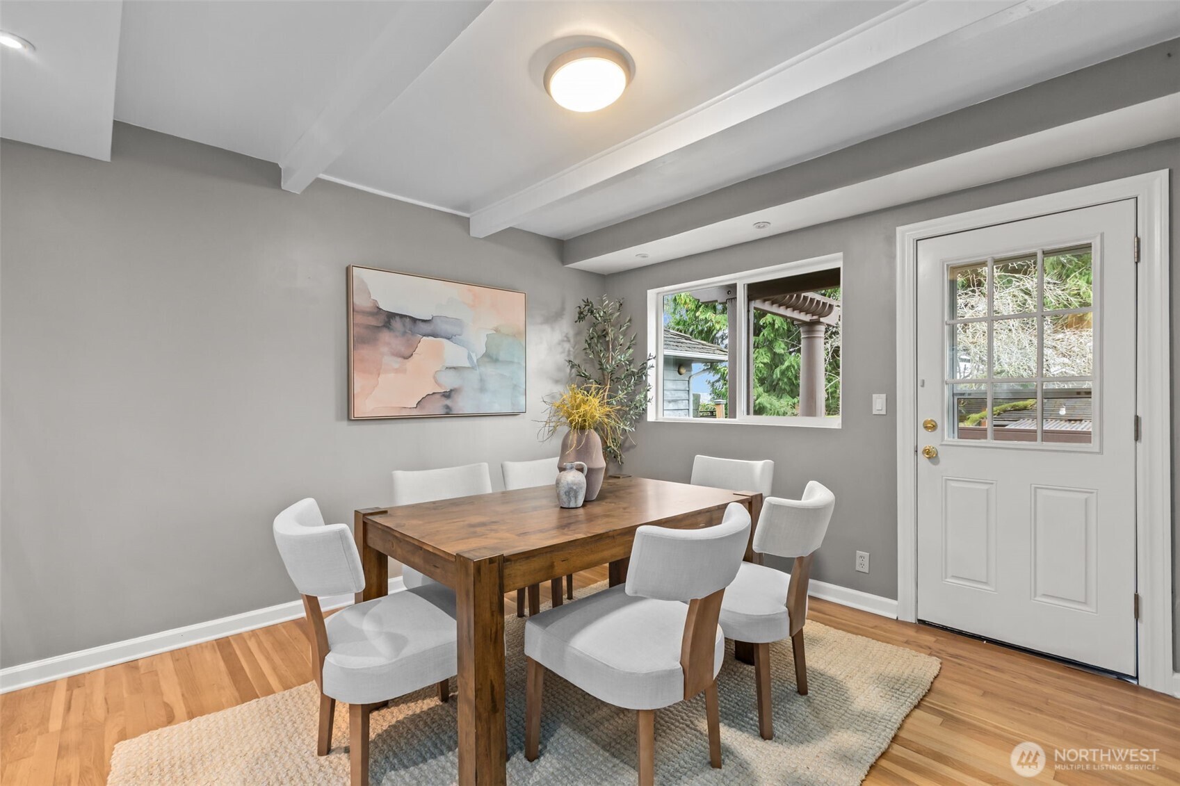 9732 15th Avenue NE