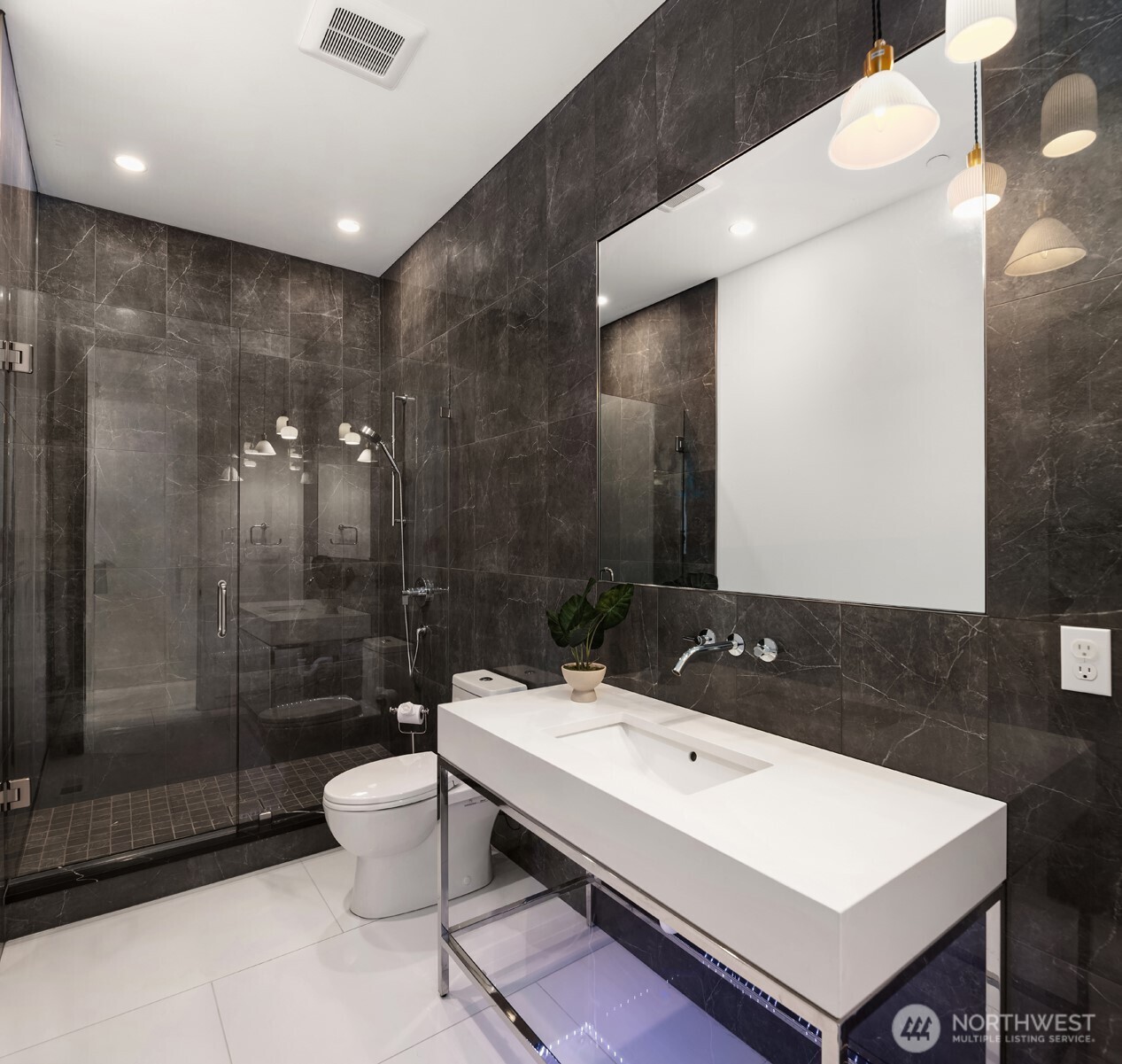 12284 196th Avenue NE