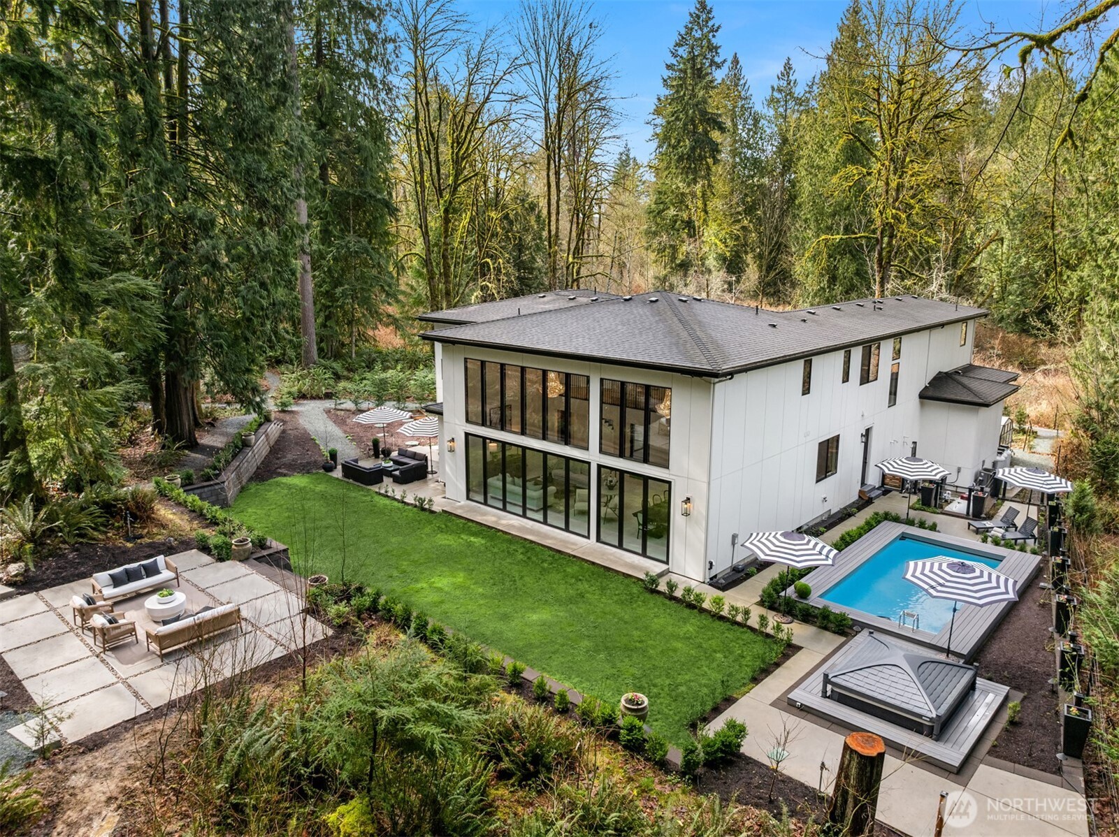 12284 196th Avenue NE